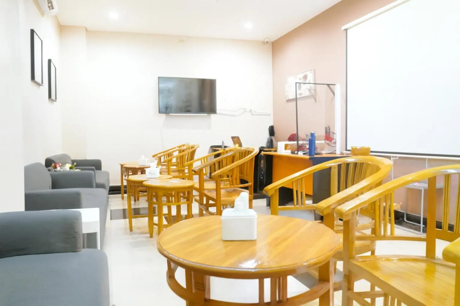 Lounge or bar in Multi 88 Syariah