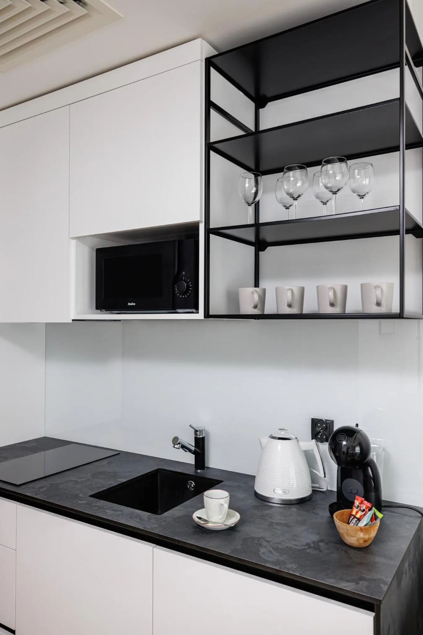 Coffee/tea facilities in Aparthotel City Break Plac Wolności 6