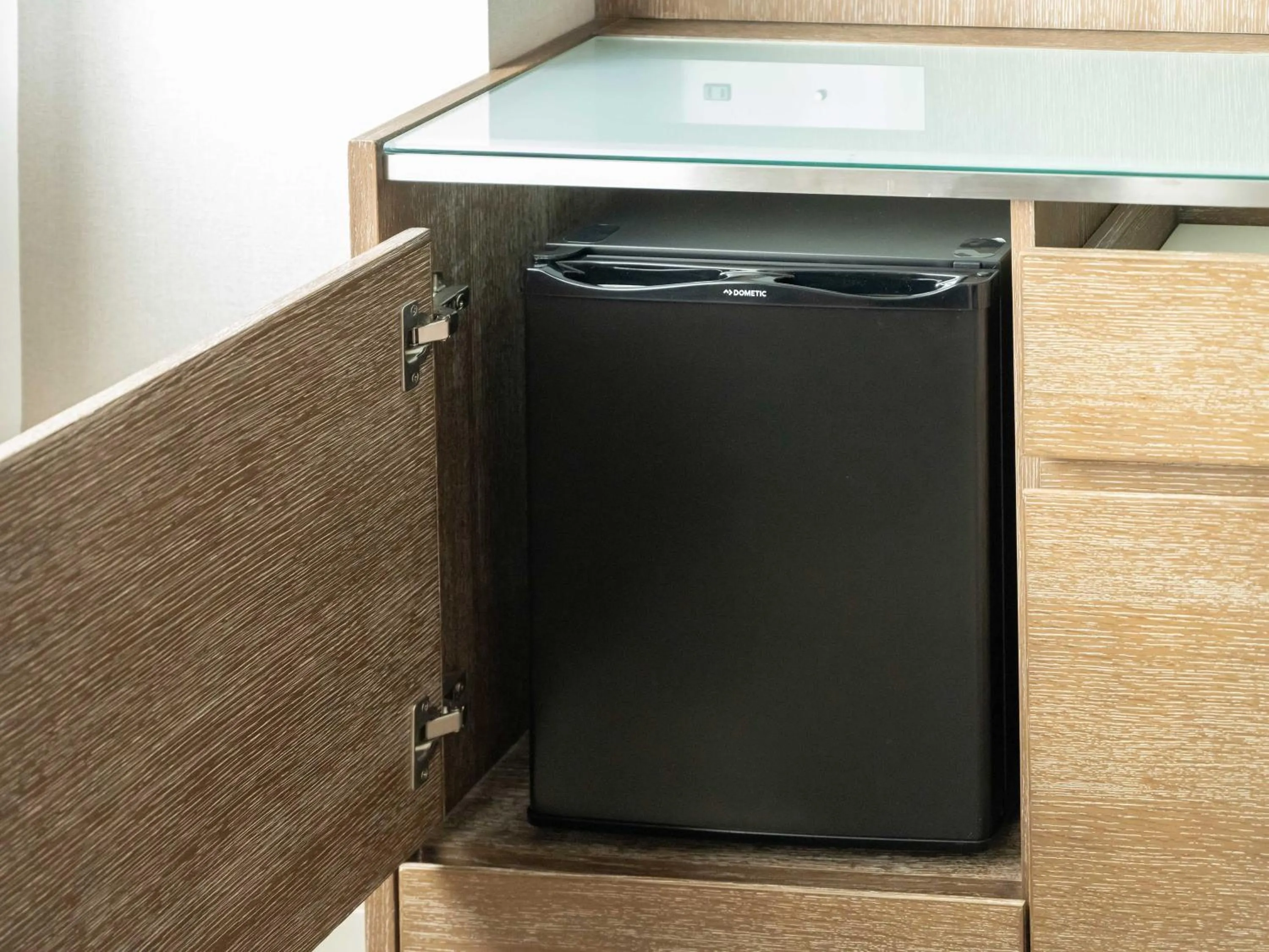 room service in insomnia KYOTO OIKE