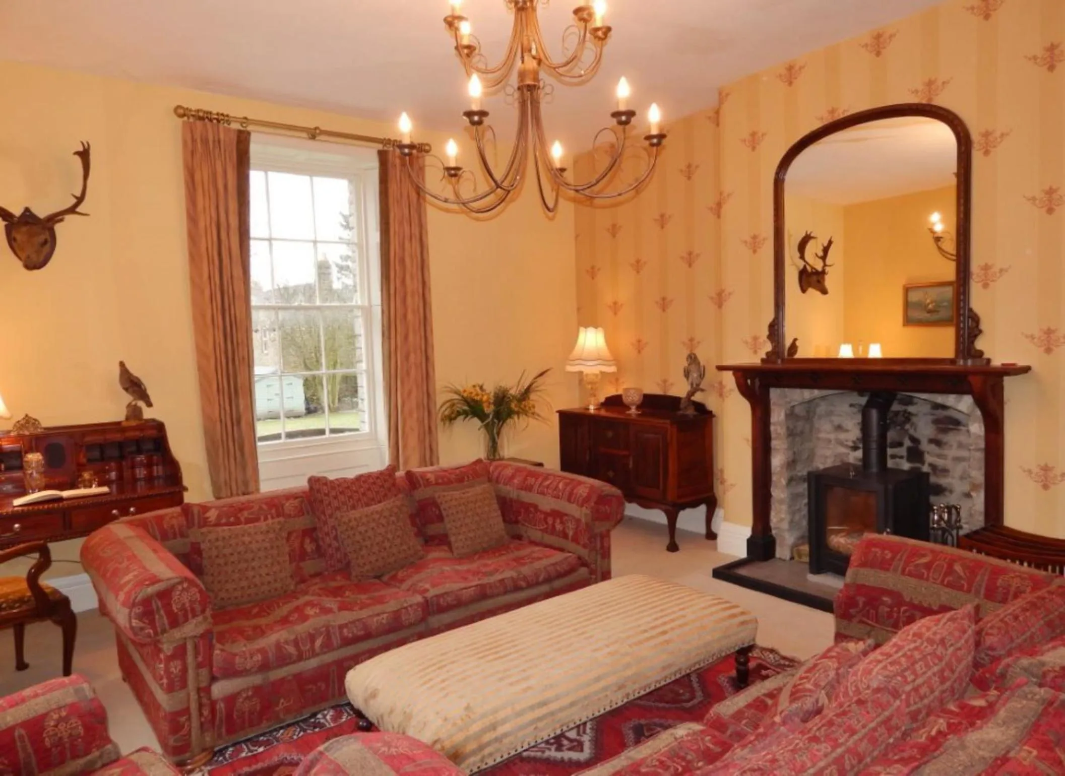 Communal lounge/ TV room in Westgate Manor