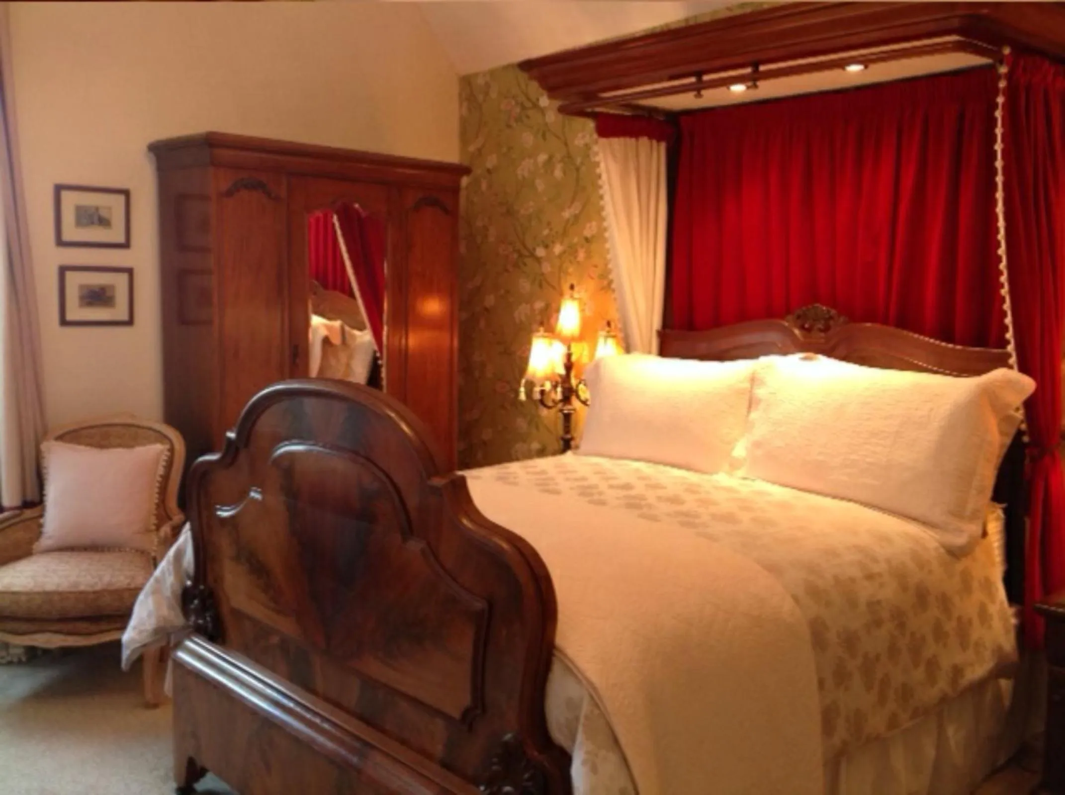 Bed in Westgate Manor