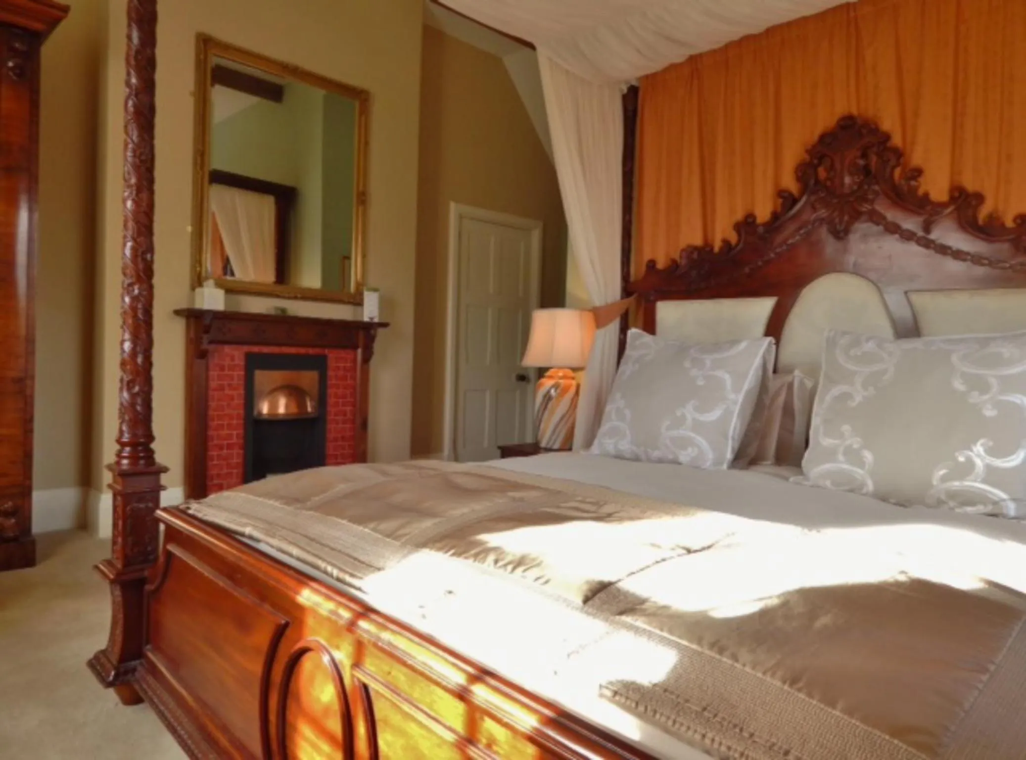 Bed in Westgate Manor
