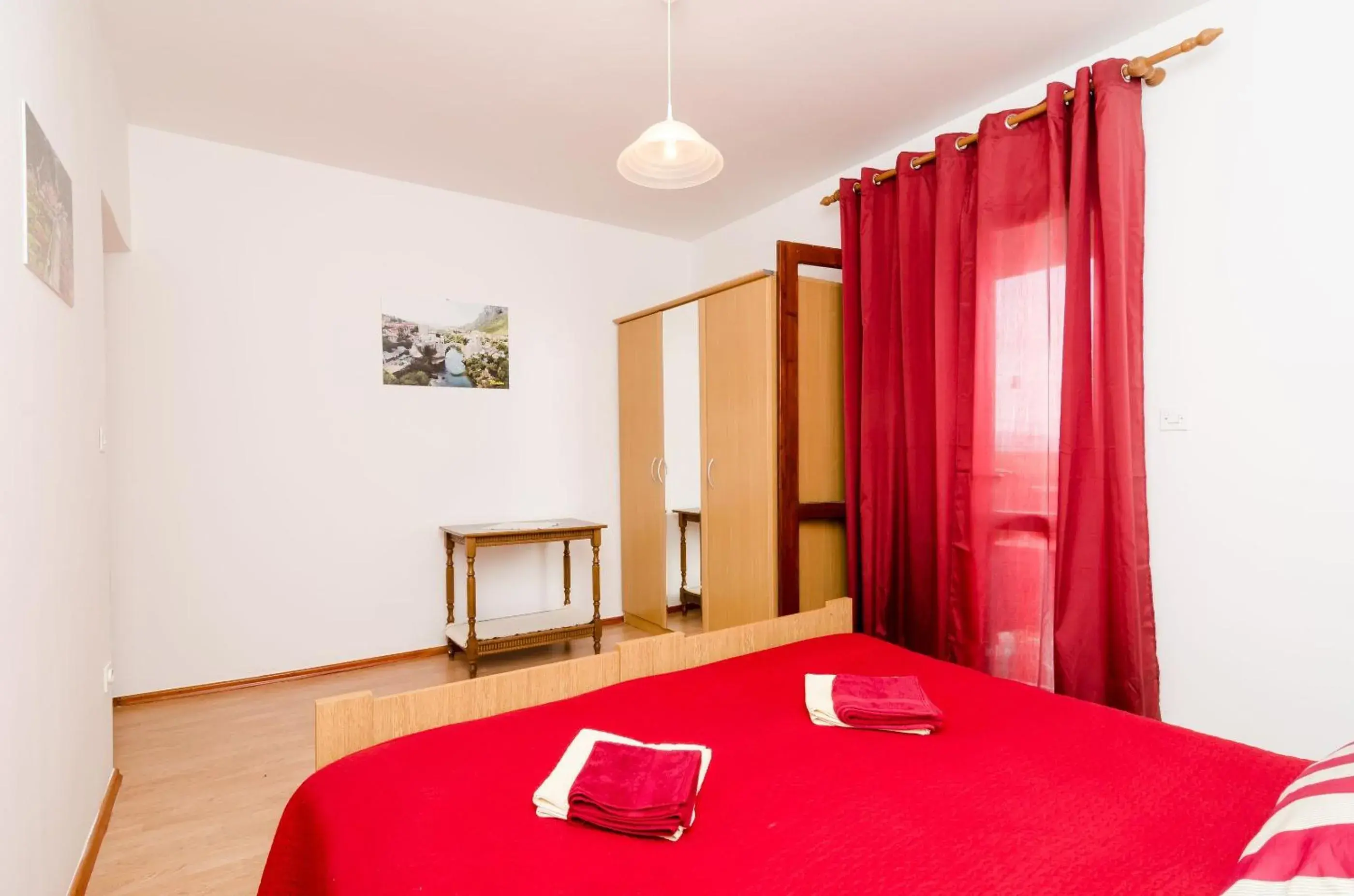 Standard Double Room with Balcony in Guest House Kola Standard Double Room with Balcony in Guest House Kola