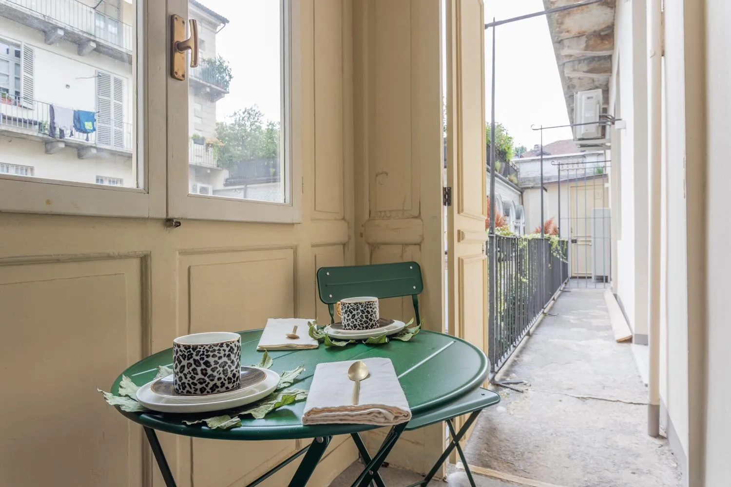 Balcony/Terrace in Lagrange Design Apartments by Wonderful Italy