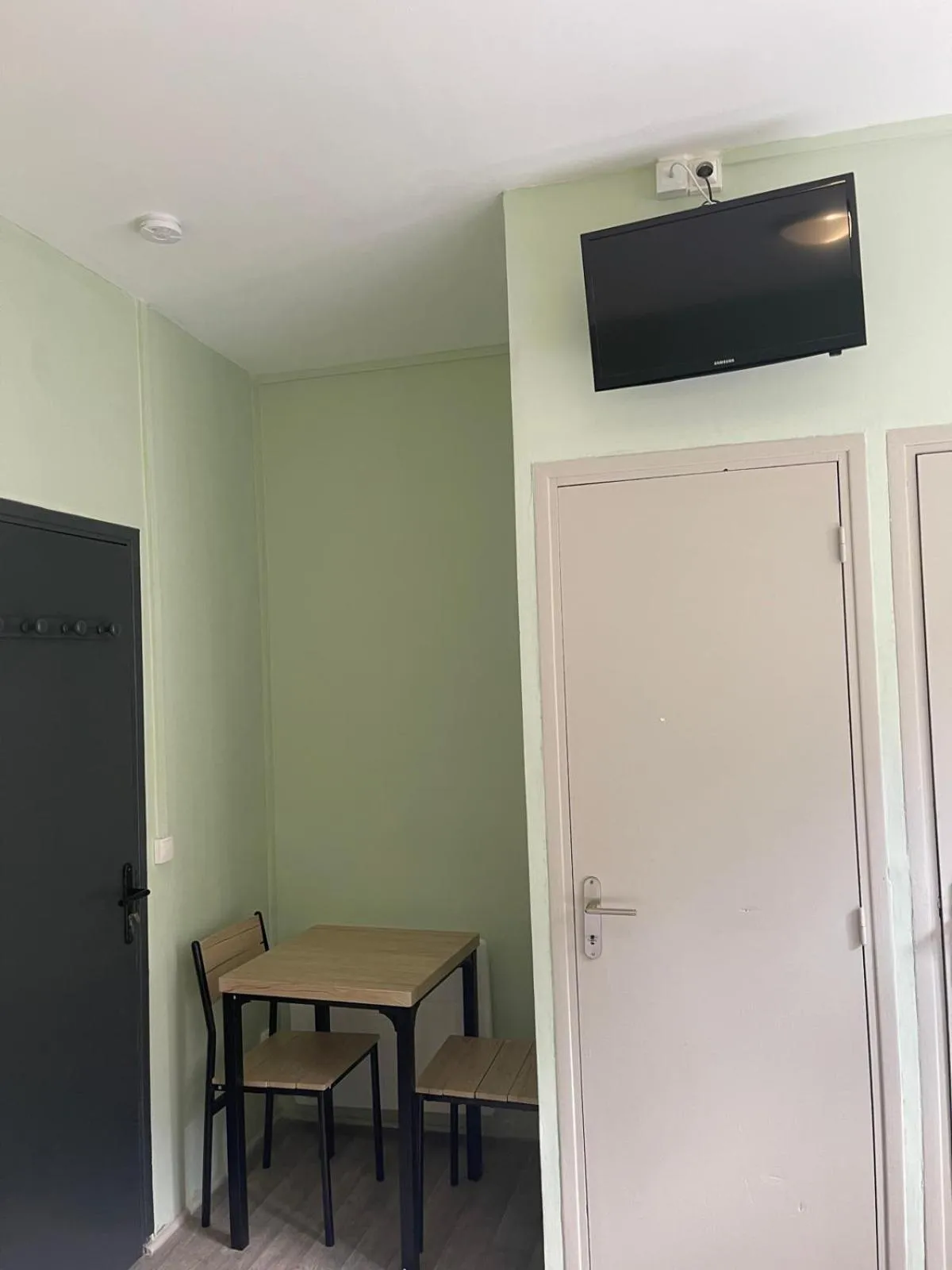 TV and multimedia in Résidences saint pierre