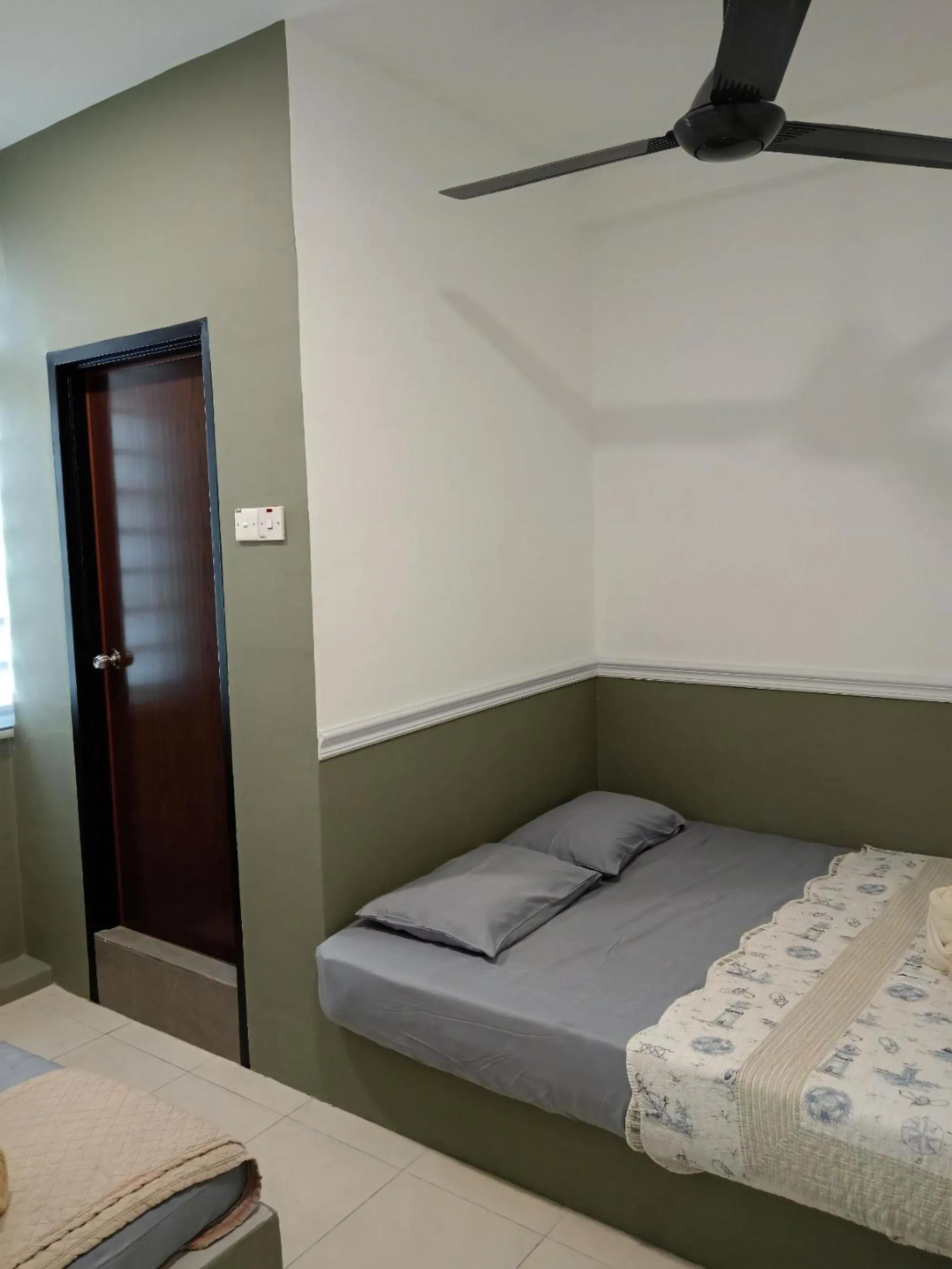 Bedroom, Bed in Hotel Seri Intan Tampin