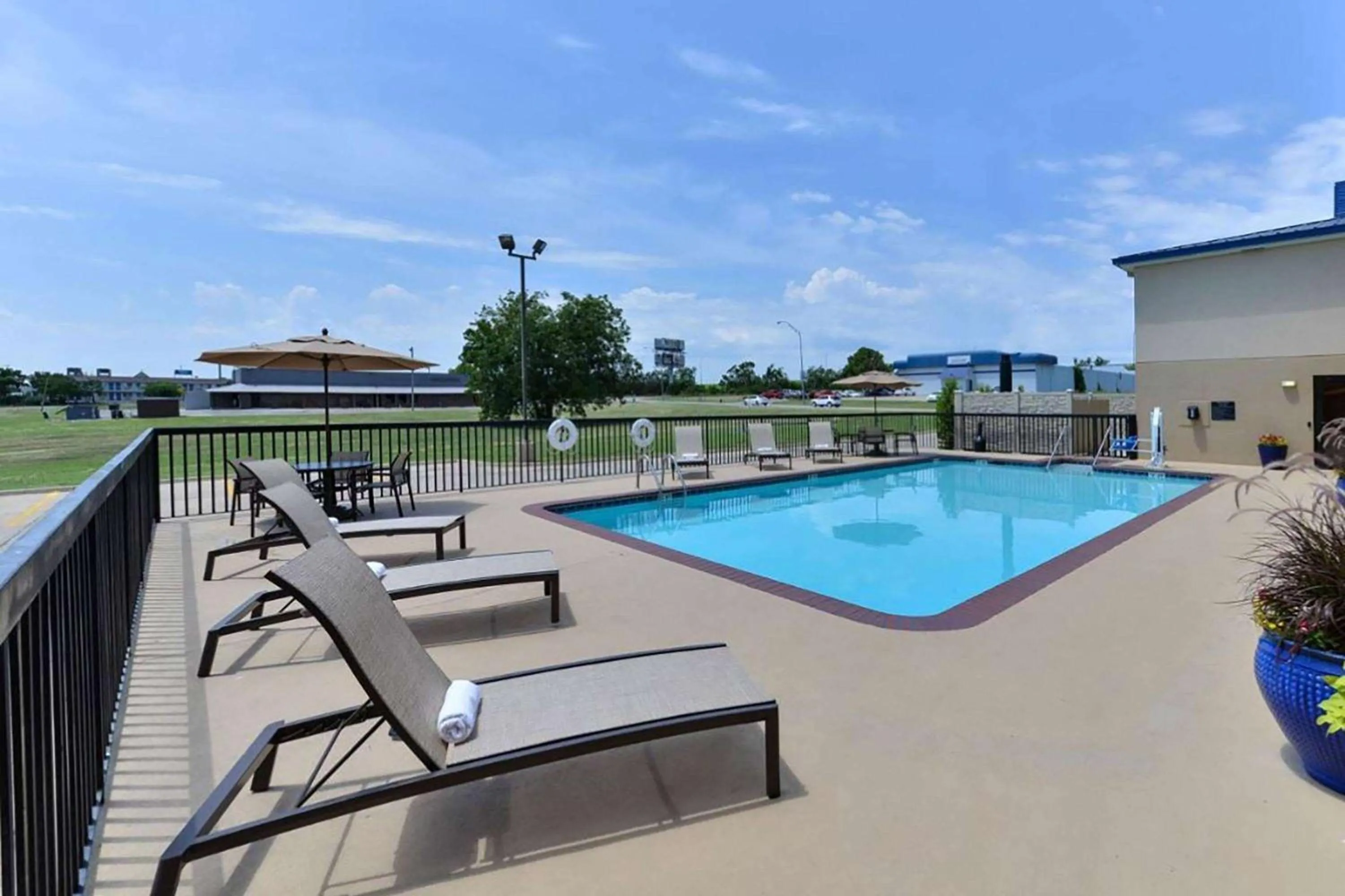 Pool view in Baymont by Wyndham Ardmore I-35