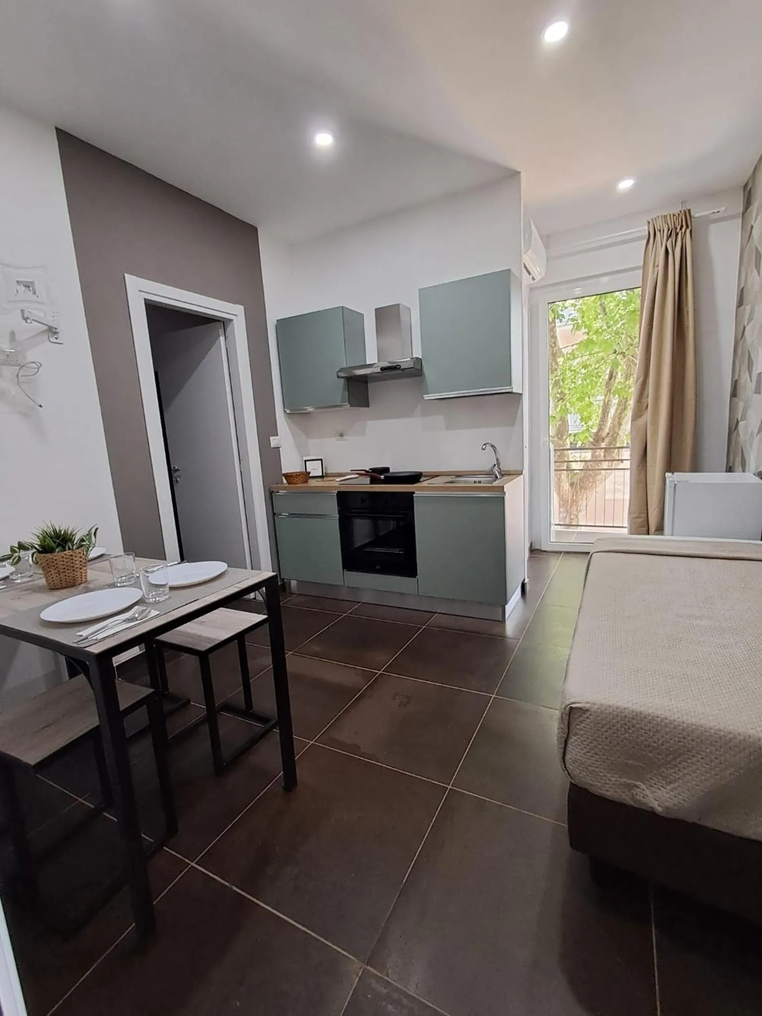 Hotel apartments Crisvan