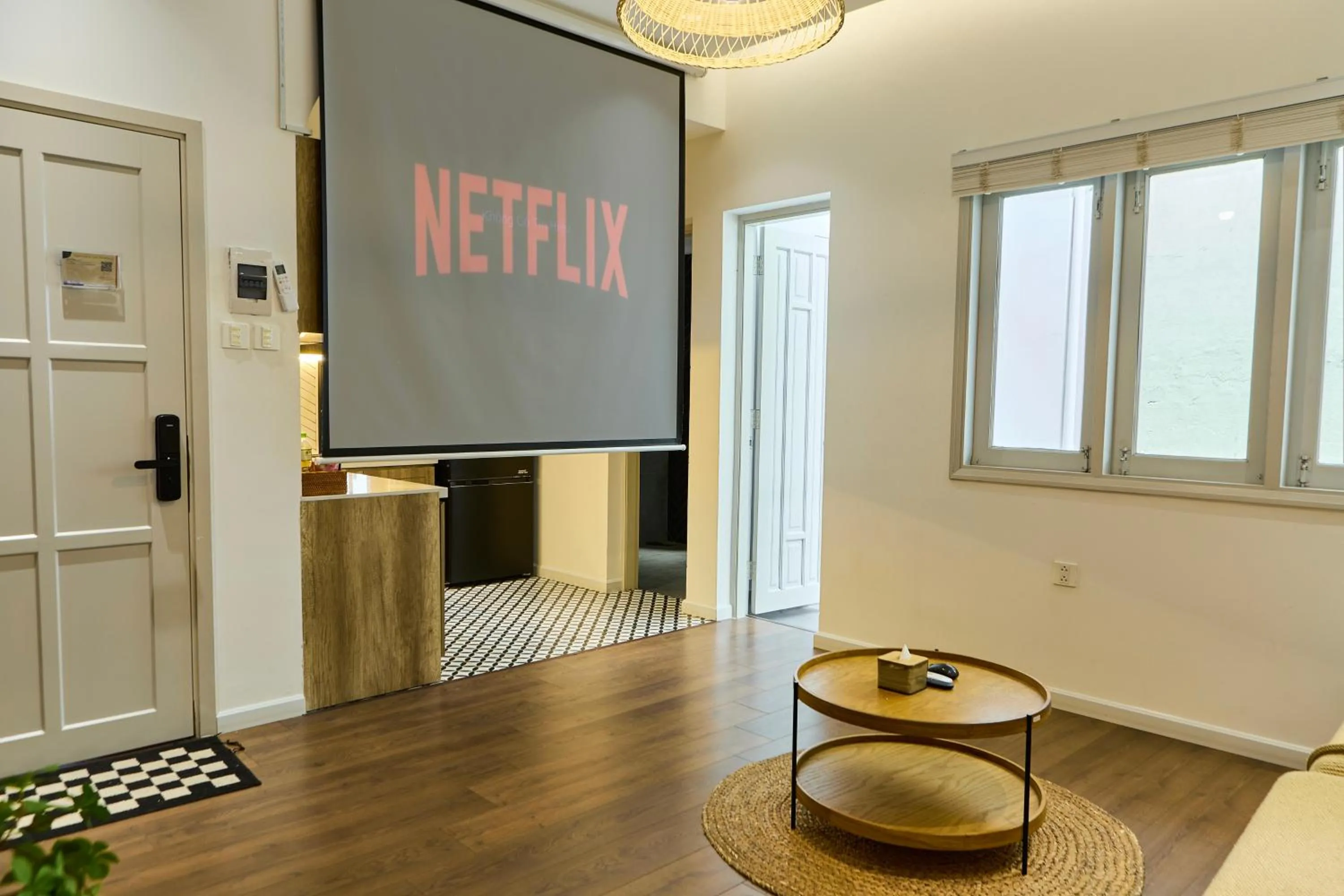 TV and multimedia in Kin Wander Tân Quy