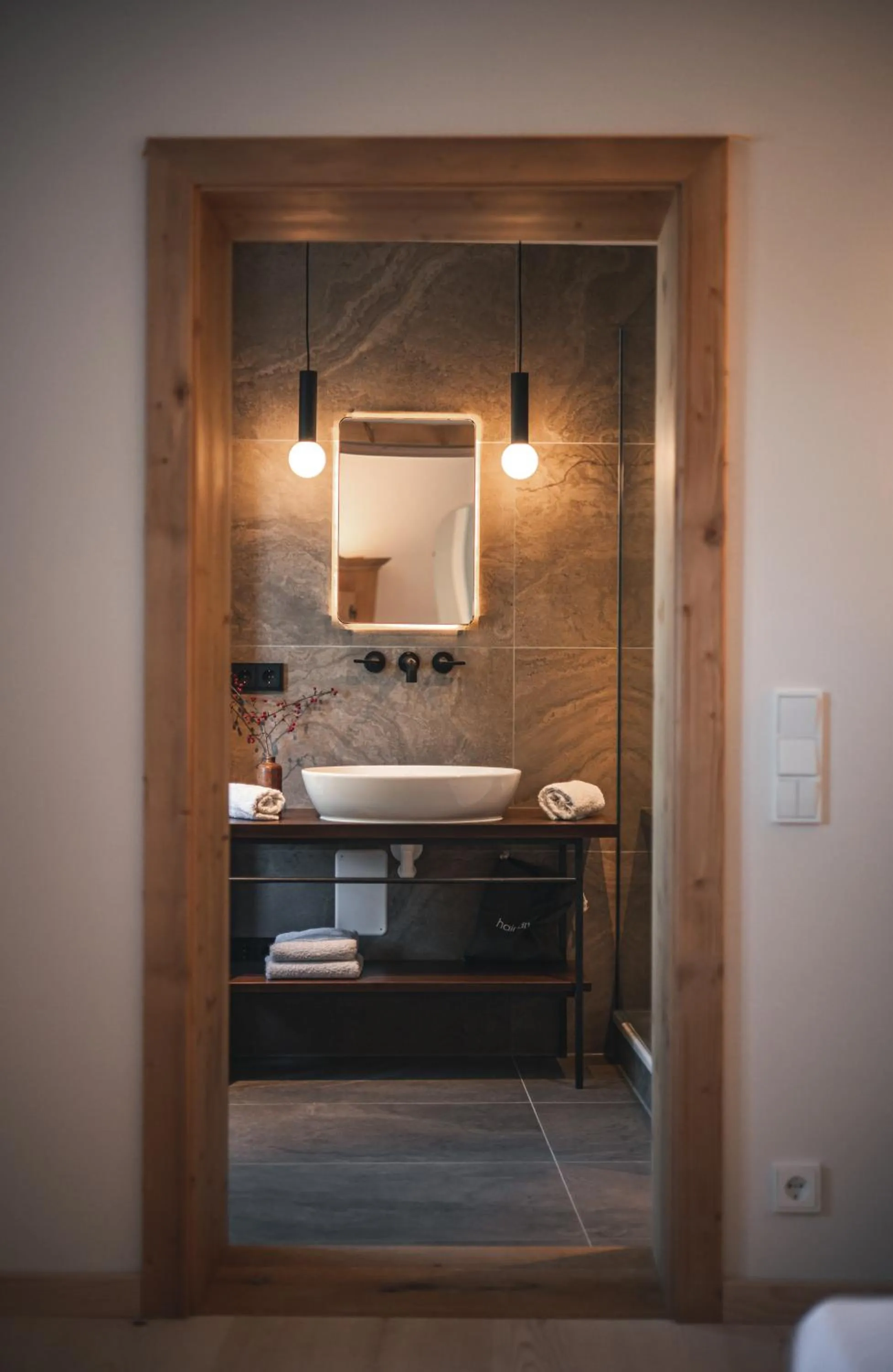 Bathroom, Bed in Suiten Zantl