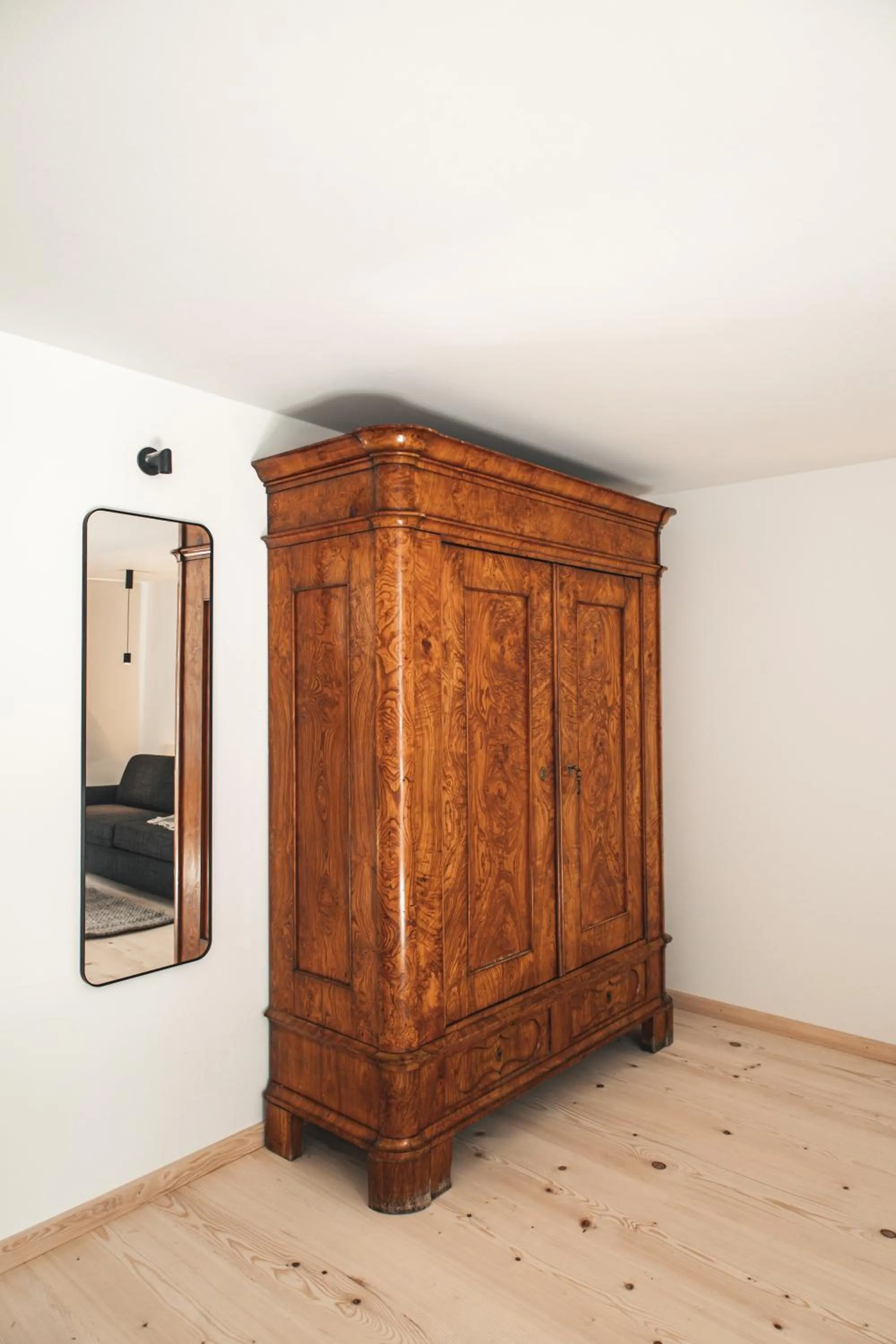wardrobe in Suiten Zantl