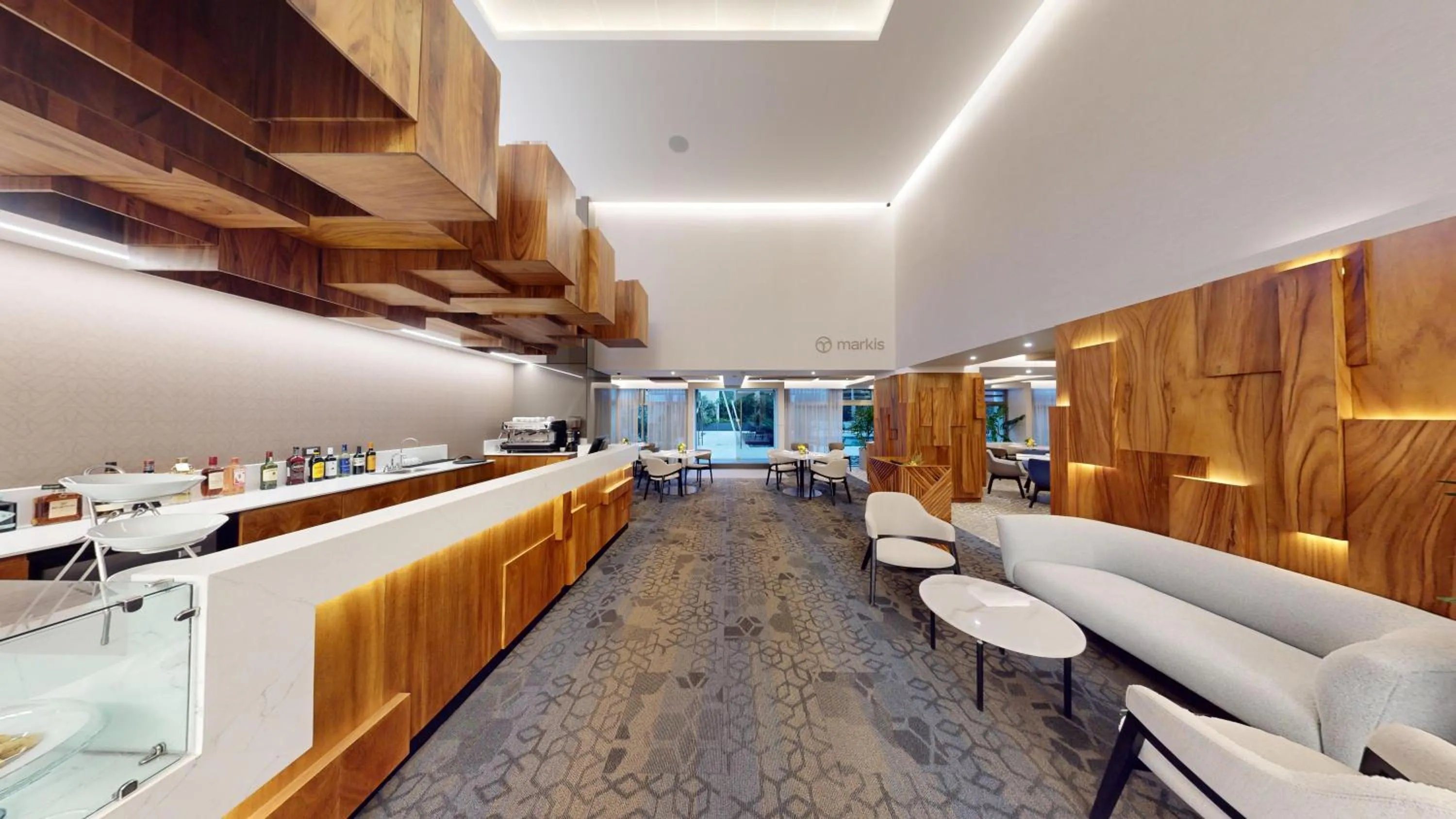 Restaurant/places to eat in Adriatika Hotel & Residence