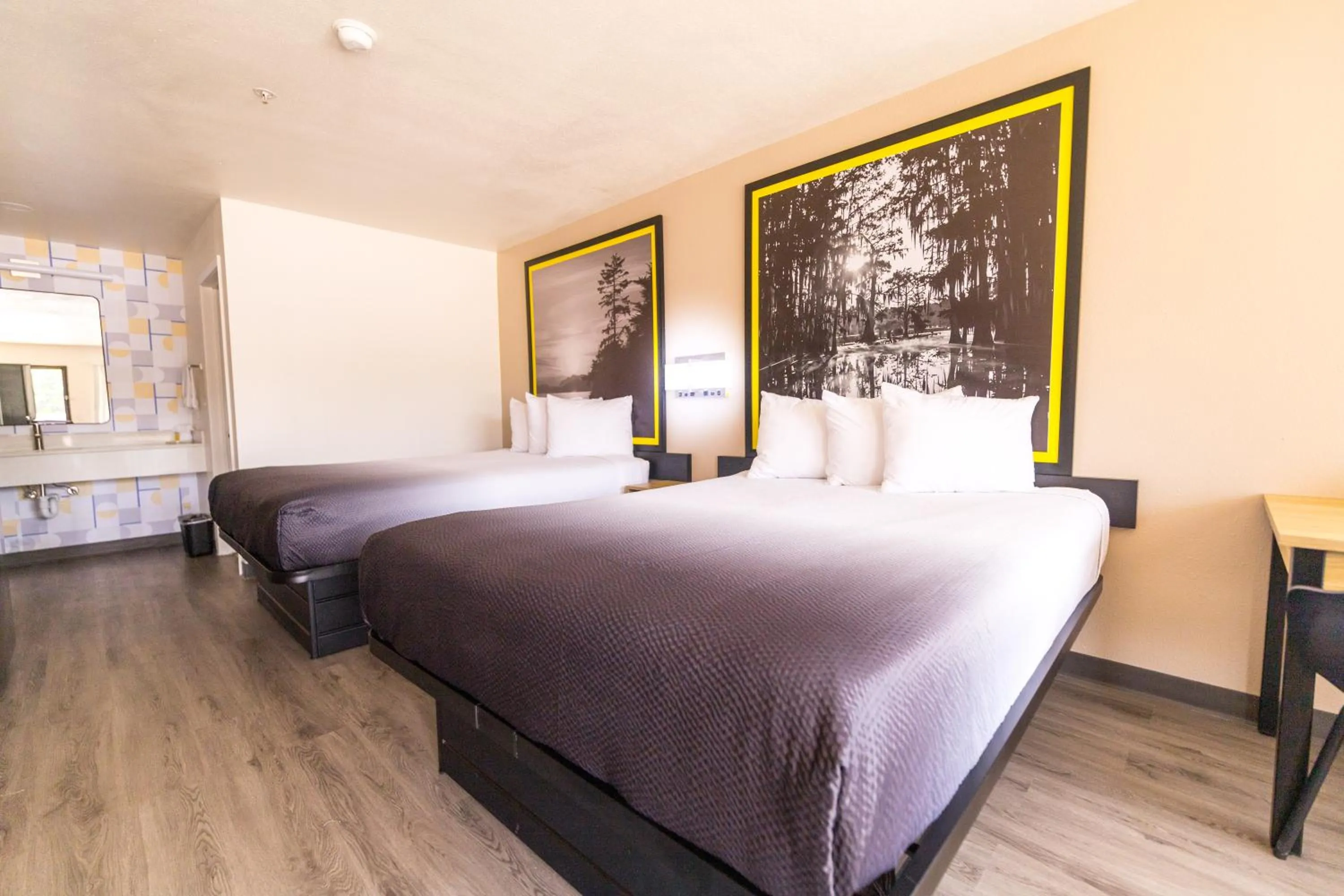 Bed in Super 8 by Wyndham Jasper TX