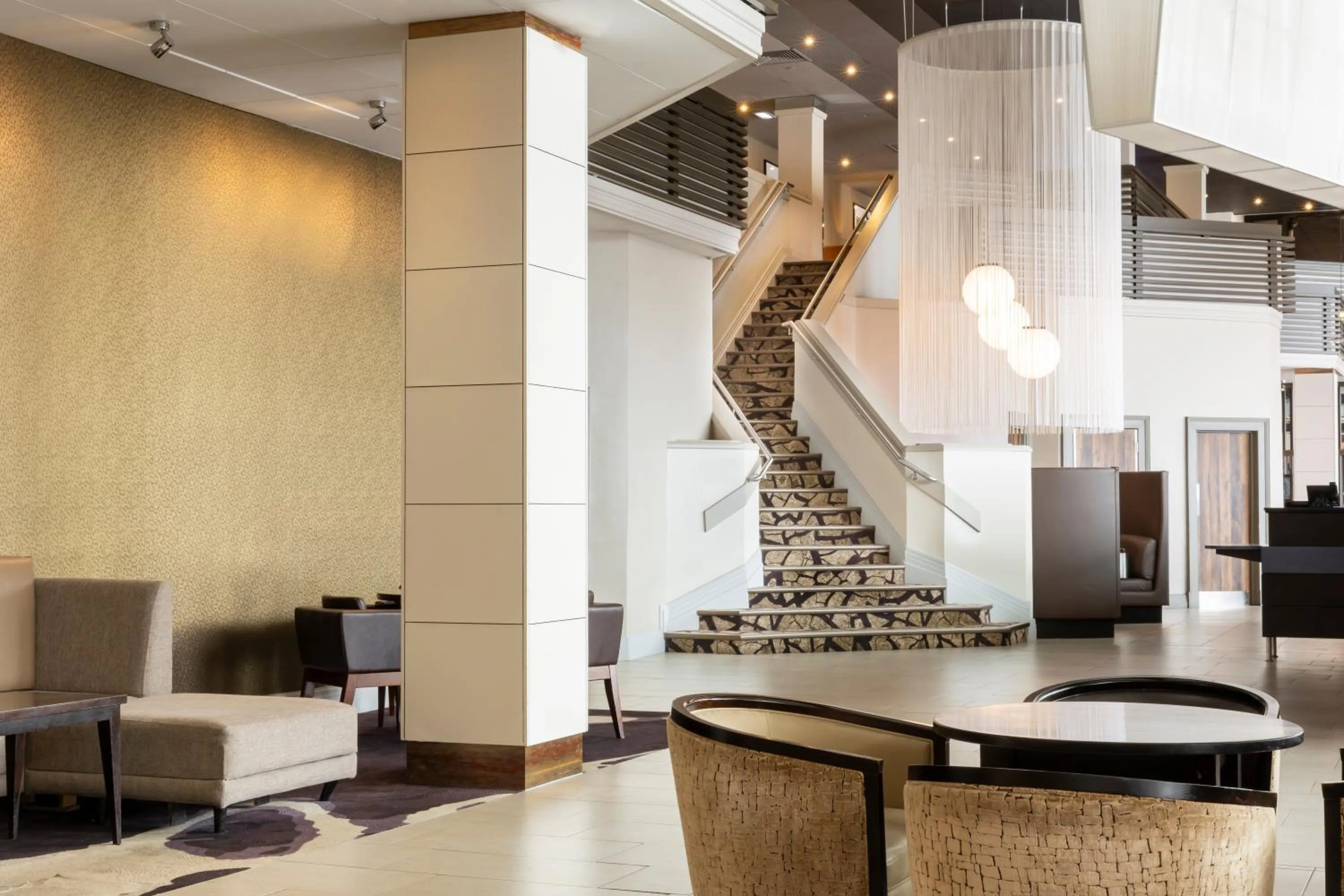 Lobby or reception in Crowne Plaza Glasgow by IHG