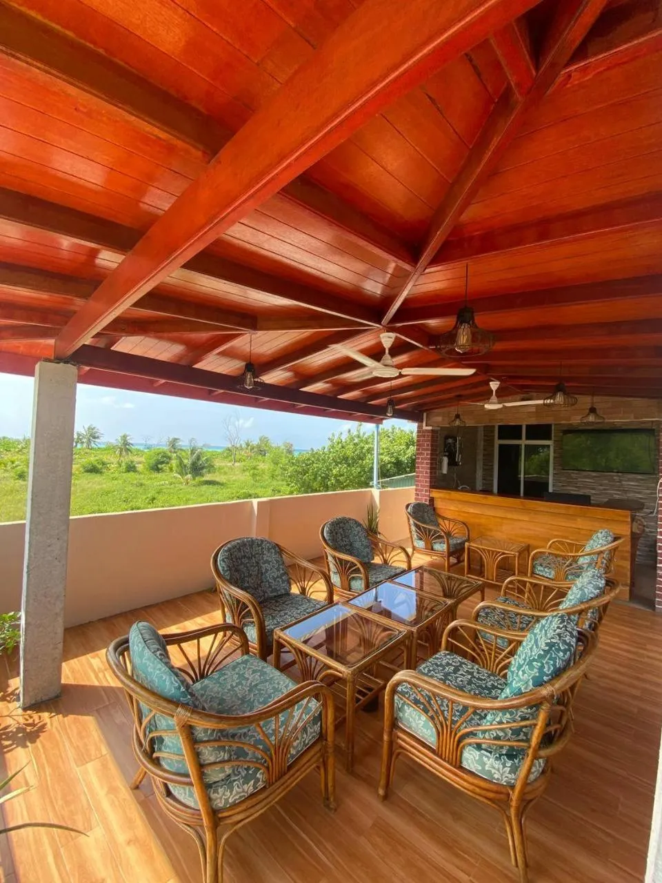 Day in White Sand Inn