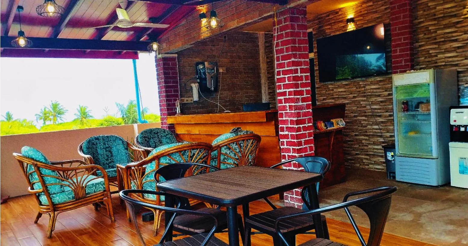 Area and facilities in White Sand Inn