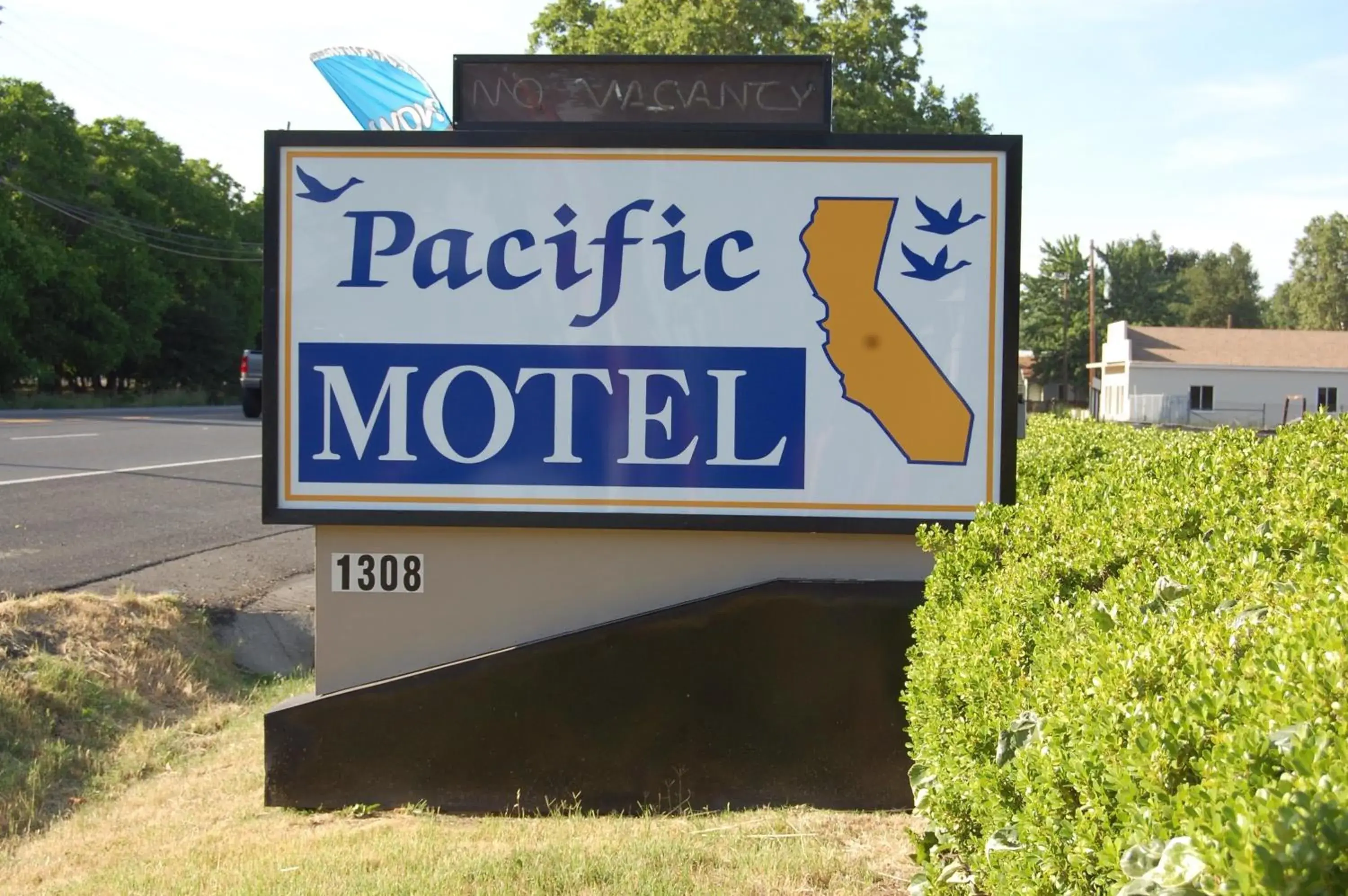 Pacific Motel Pacific Motel