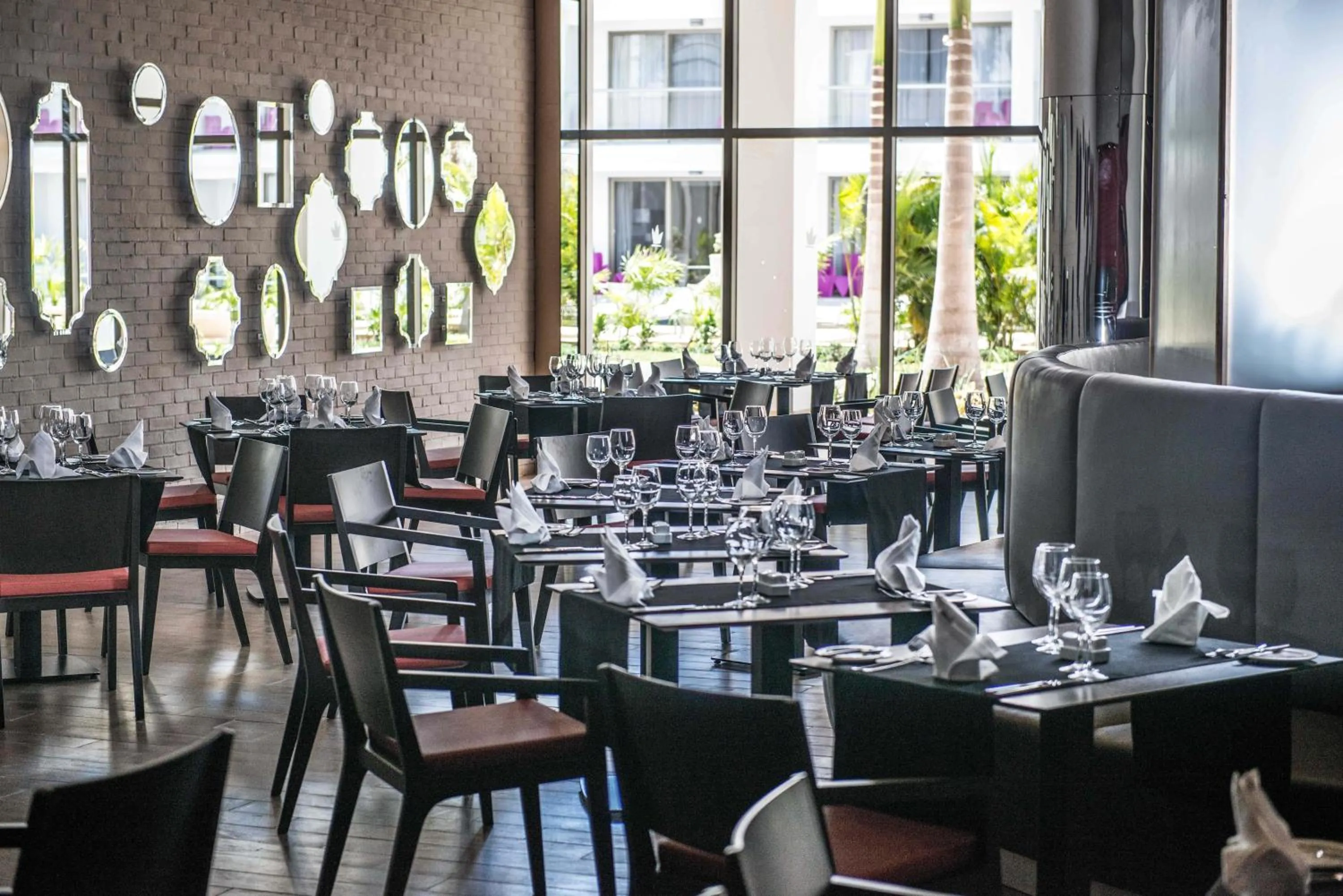 Restaurant/places to eat in Platinum Yucatan Princess Adults Only - All Inclusive