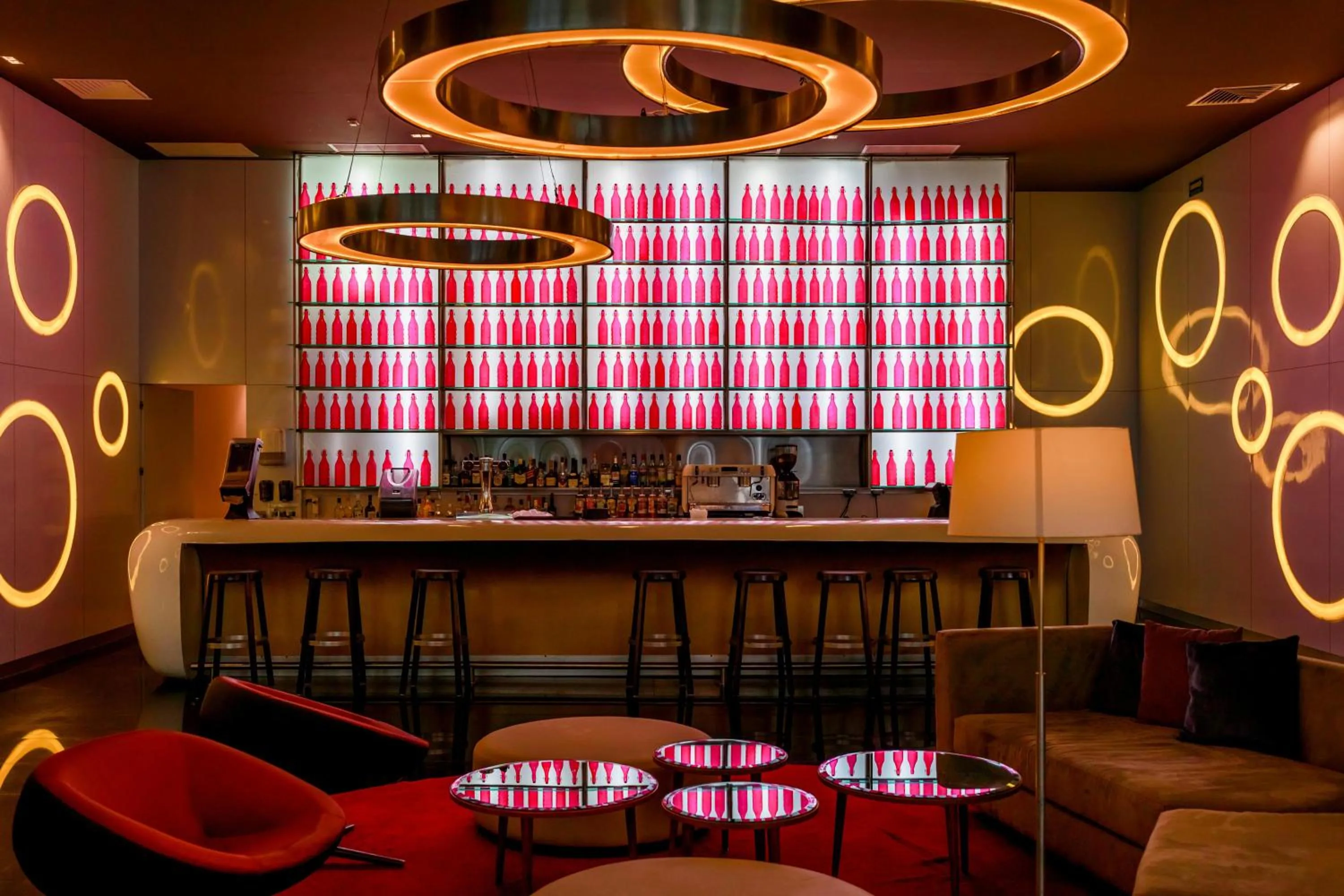 Lounge or bar in Platinum Yucatan Princess Adults Only - All Inclusive