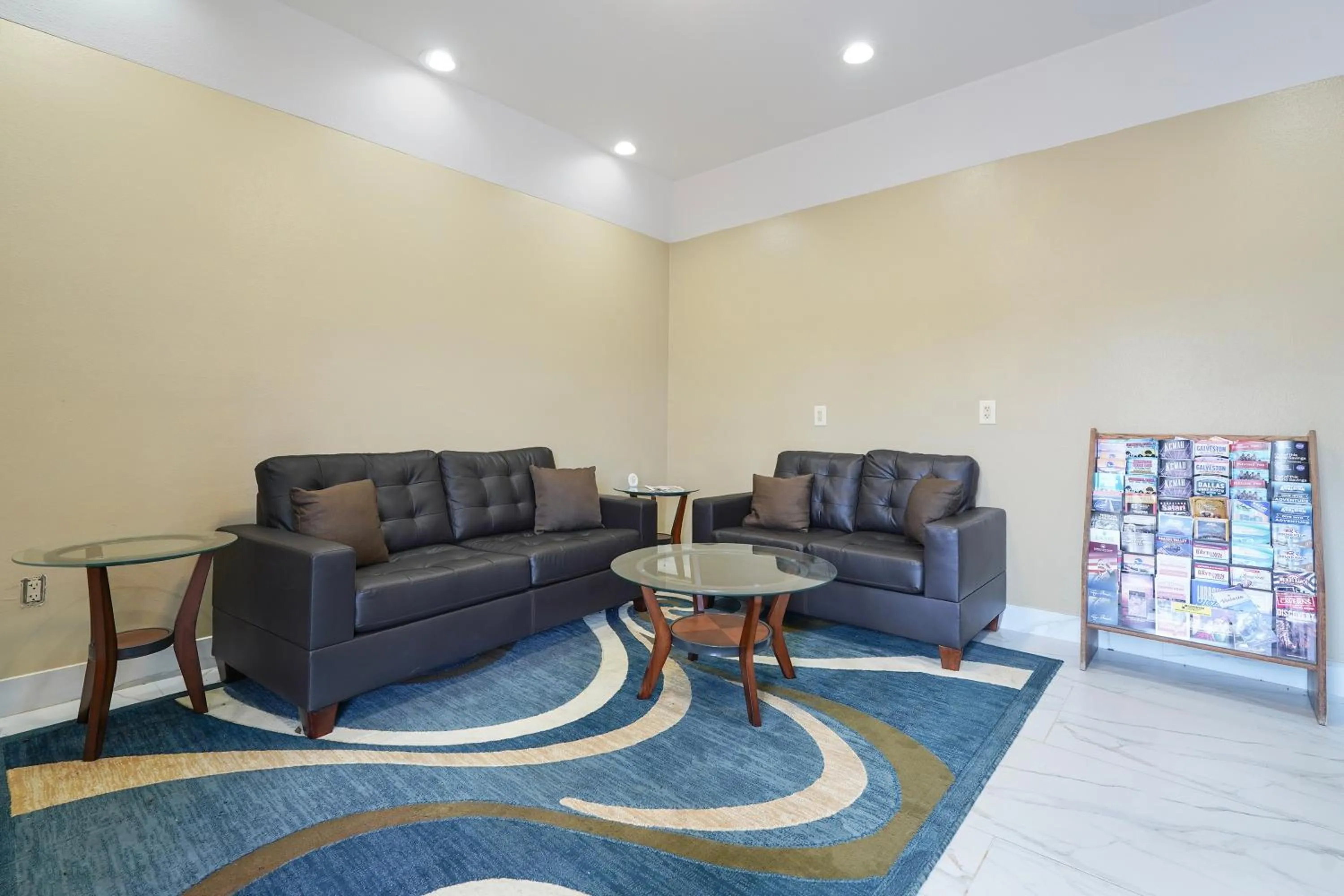 Lobby or reception in Budget inn by Oyo San Augustine