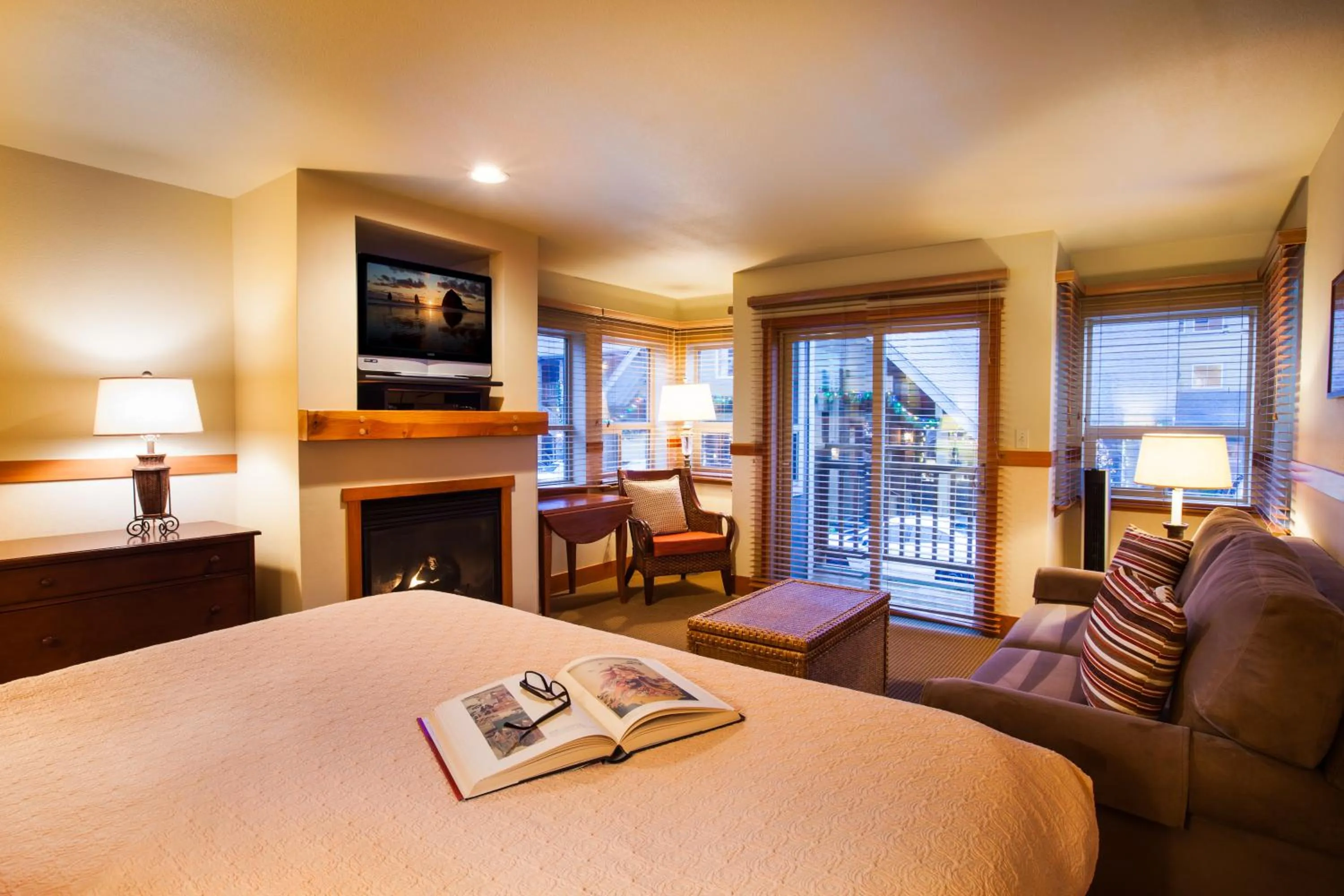 Bed in The Ocean Lodge