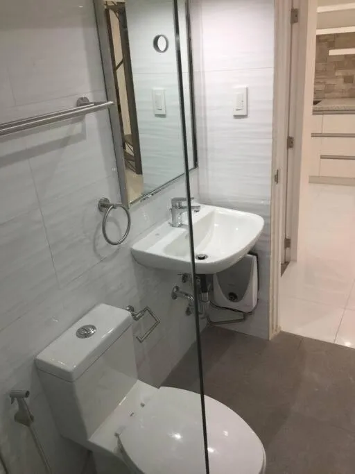 Renovated 2br 2tb Wifi/Netflix very near Mall QC