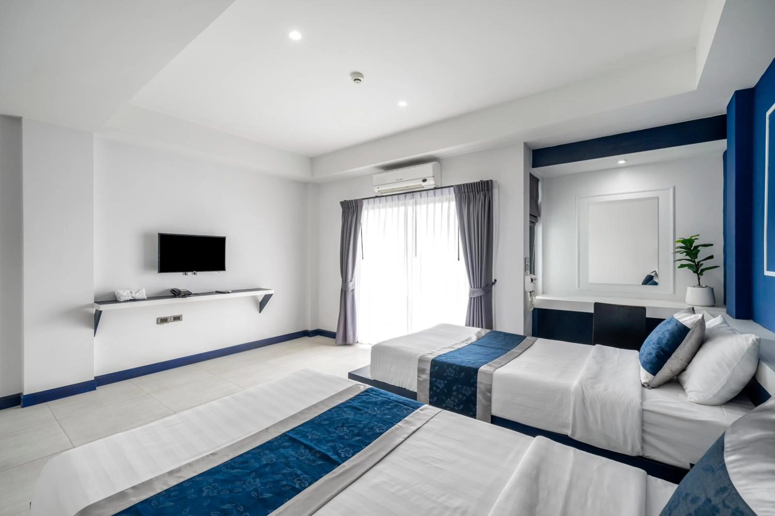 Bedroom, Bed in The Parc Bangna