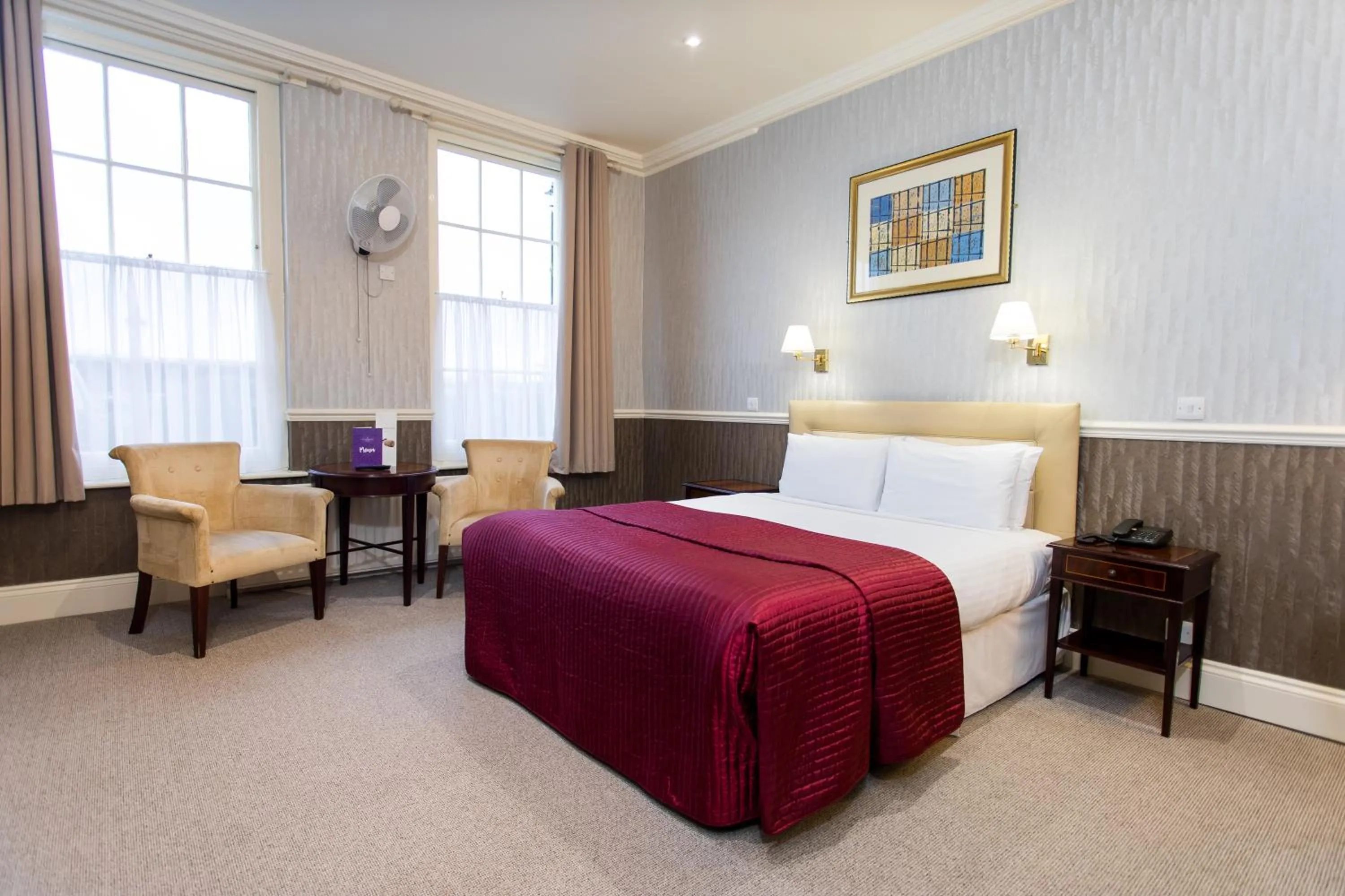 Bedroom, Bed in The Clarendon Hotel