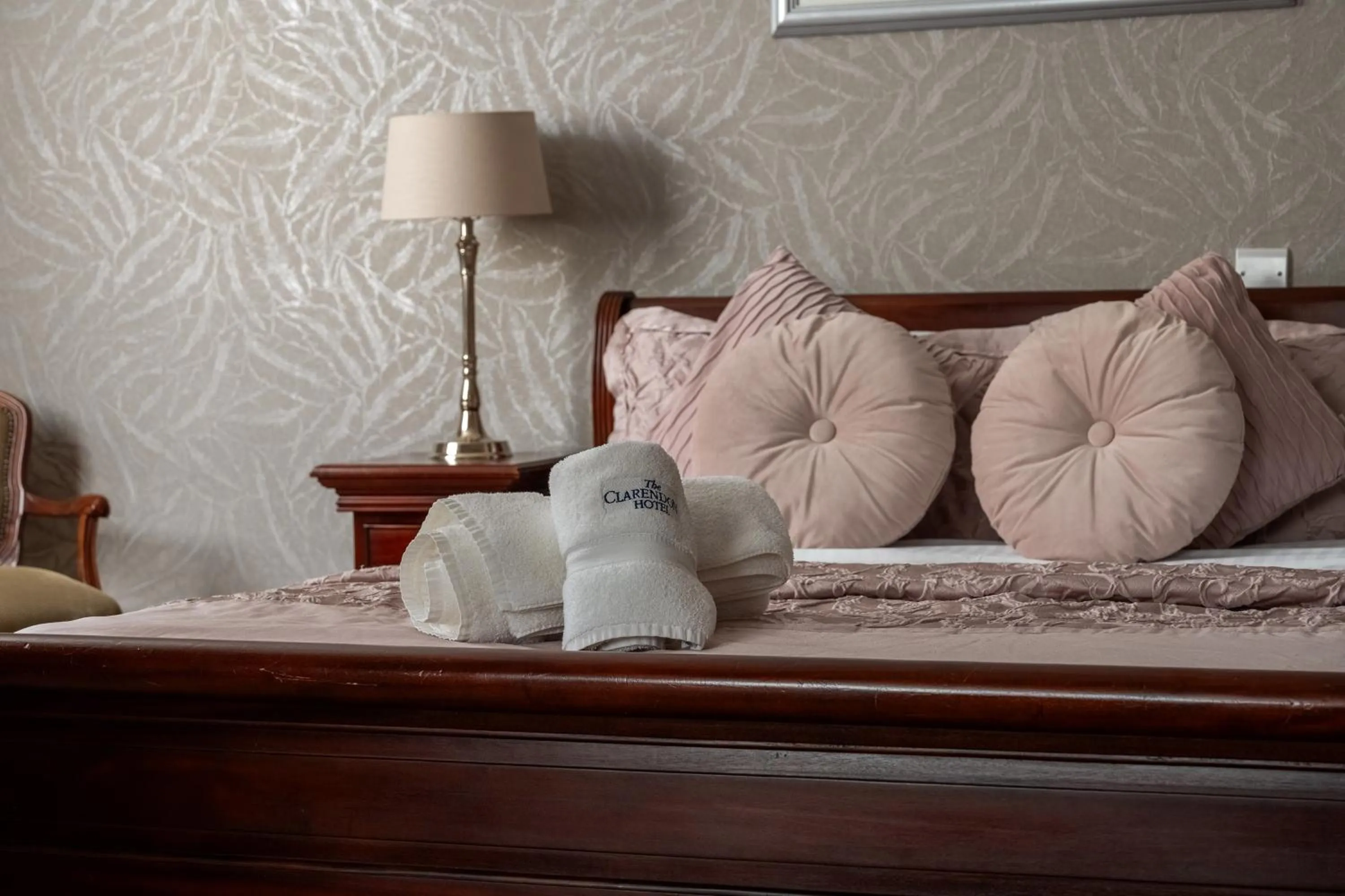 Bedroom, Bed in The Clarendon Hotel