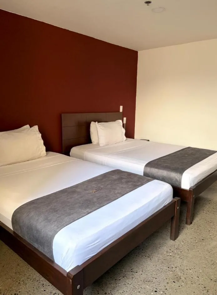 HOTEL RIVERA CENTRAL