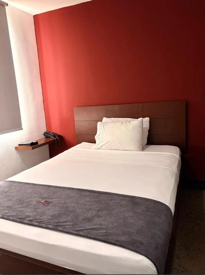 HOTEL RIVERA CENTRAL