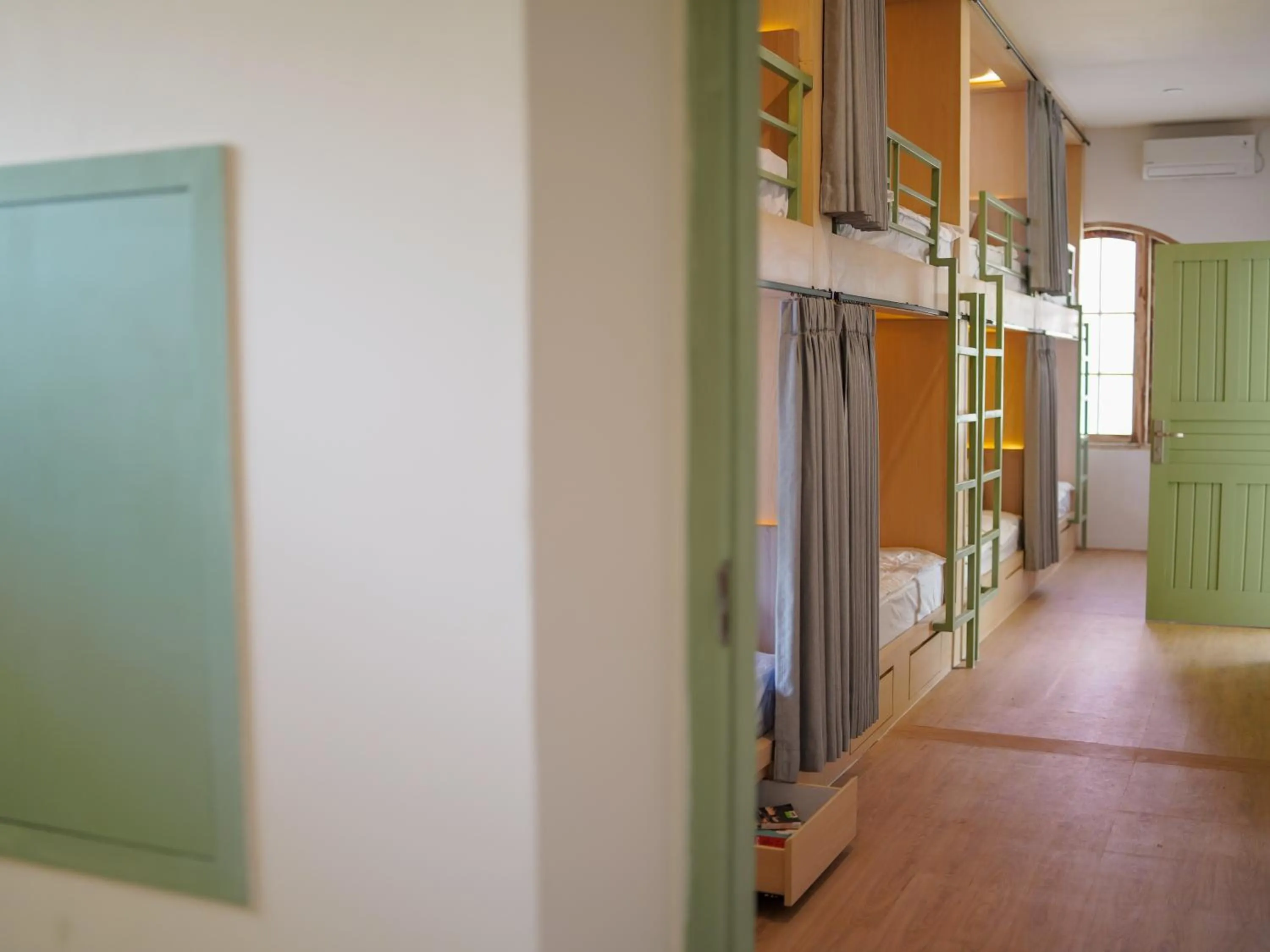 Puri Rinjani Bungalows & Hostel