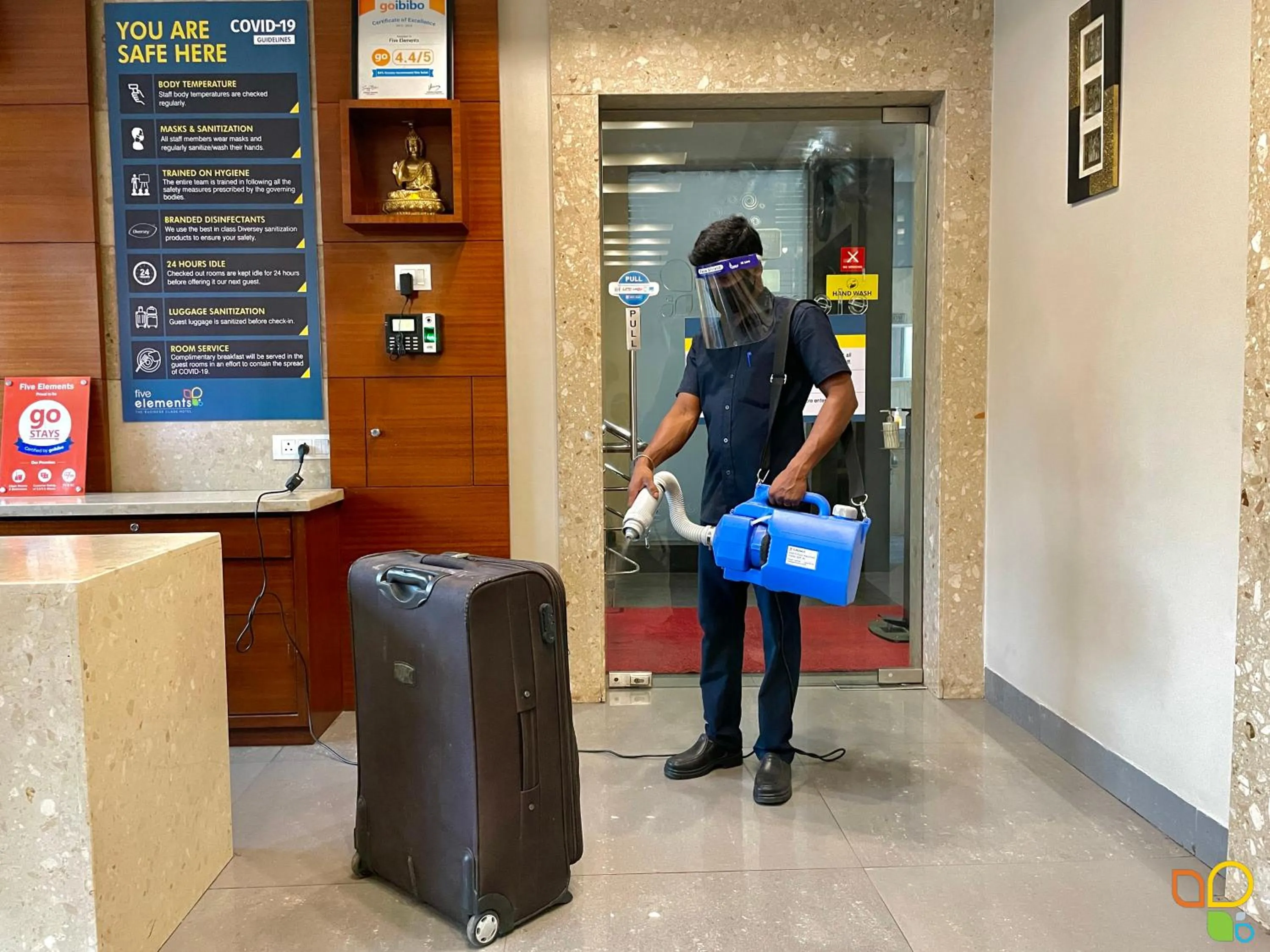 Staff in Five Elements