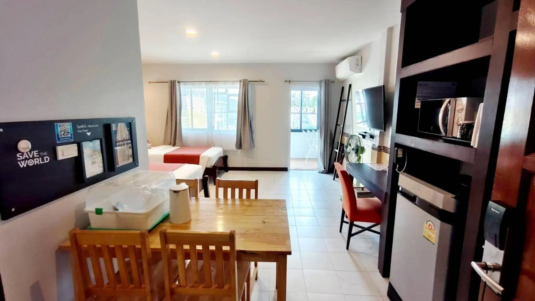 Bedroom in Talay Sai @ Thung Wua Laen