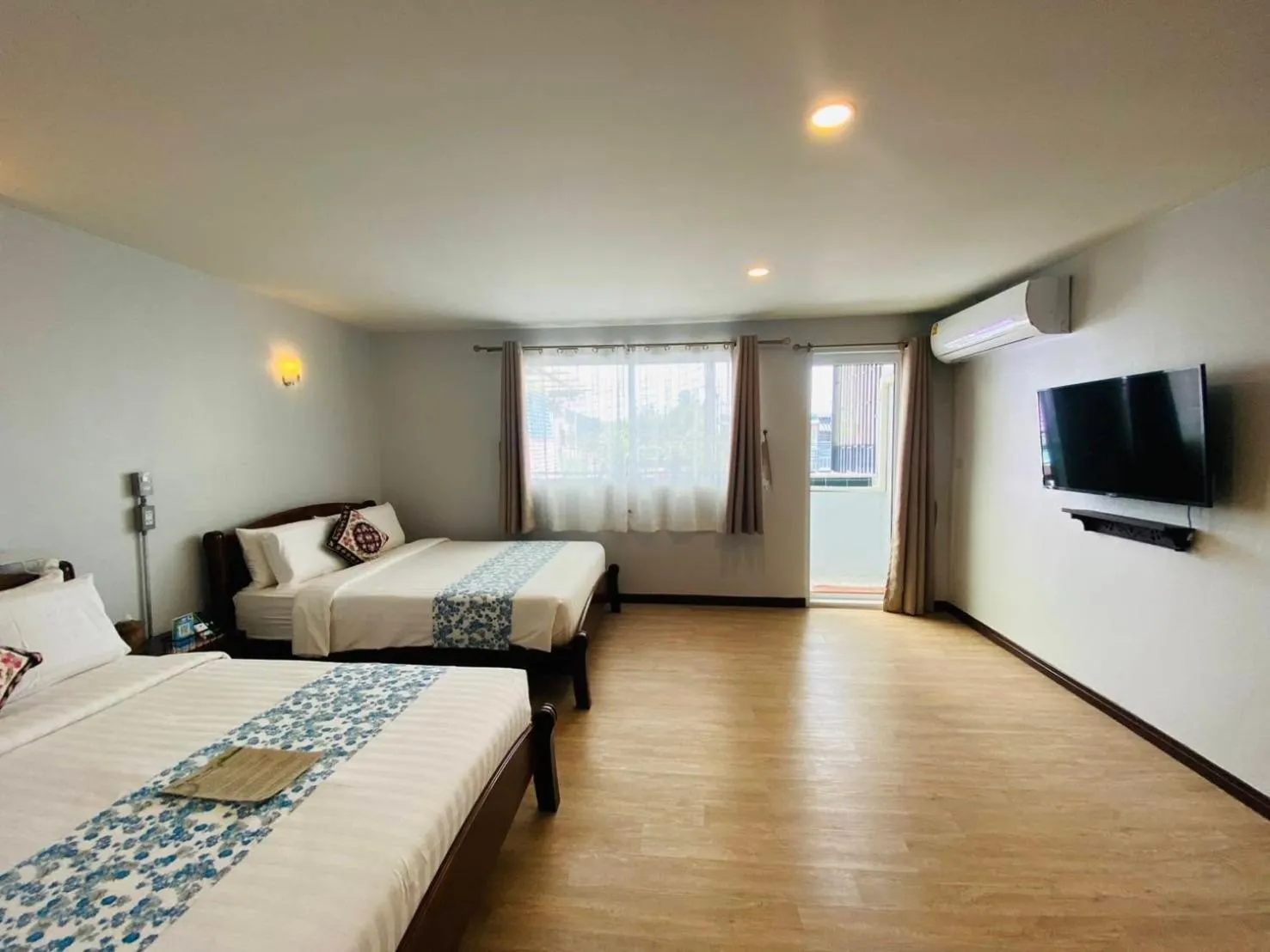 Bedroom, Bed in Talay Sai @ Thung Wua Laen