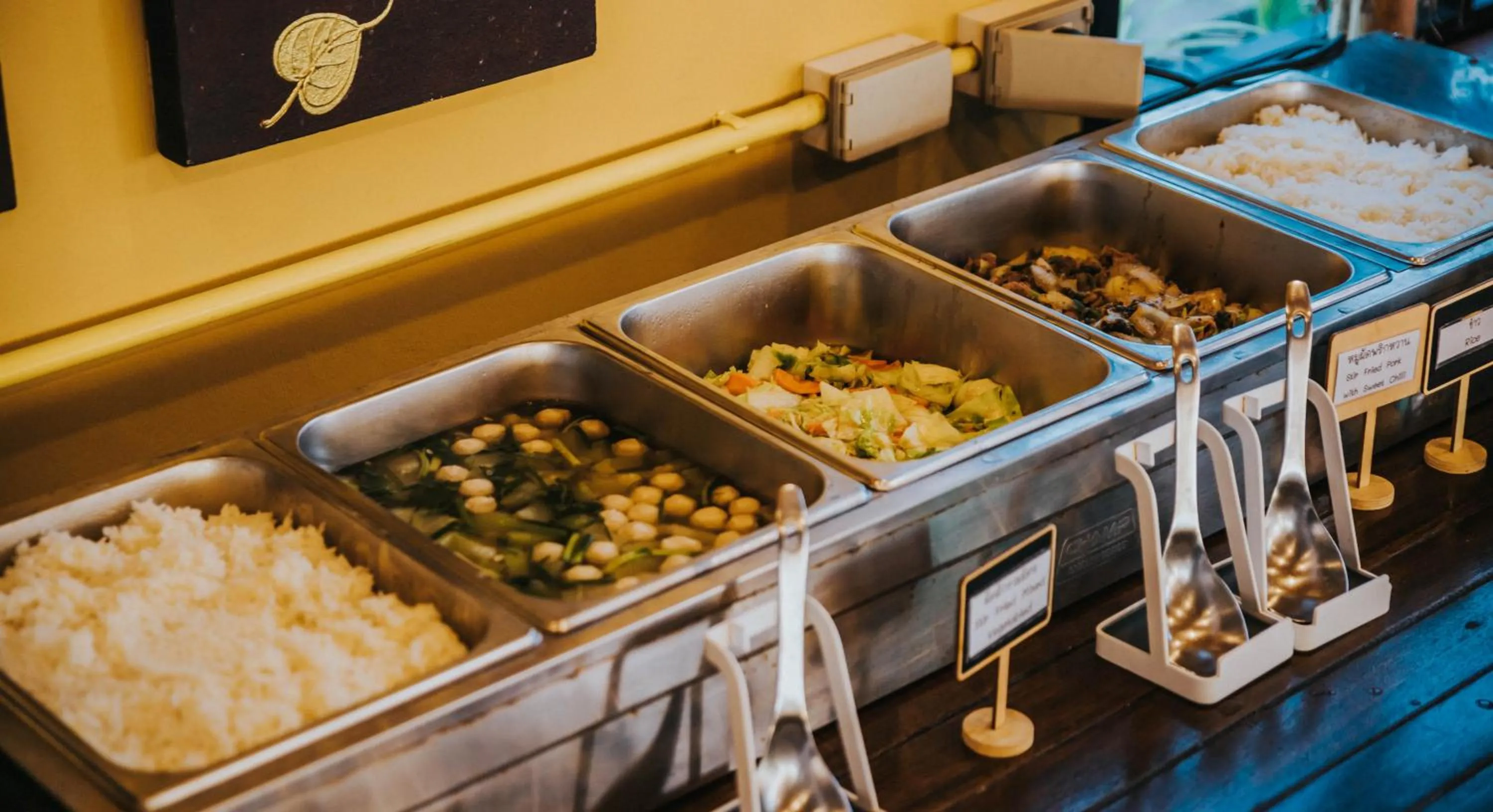 Restaurant/places to eat in Talay Sai @ Thung Wua Laen