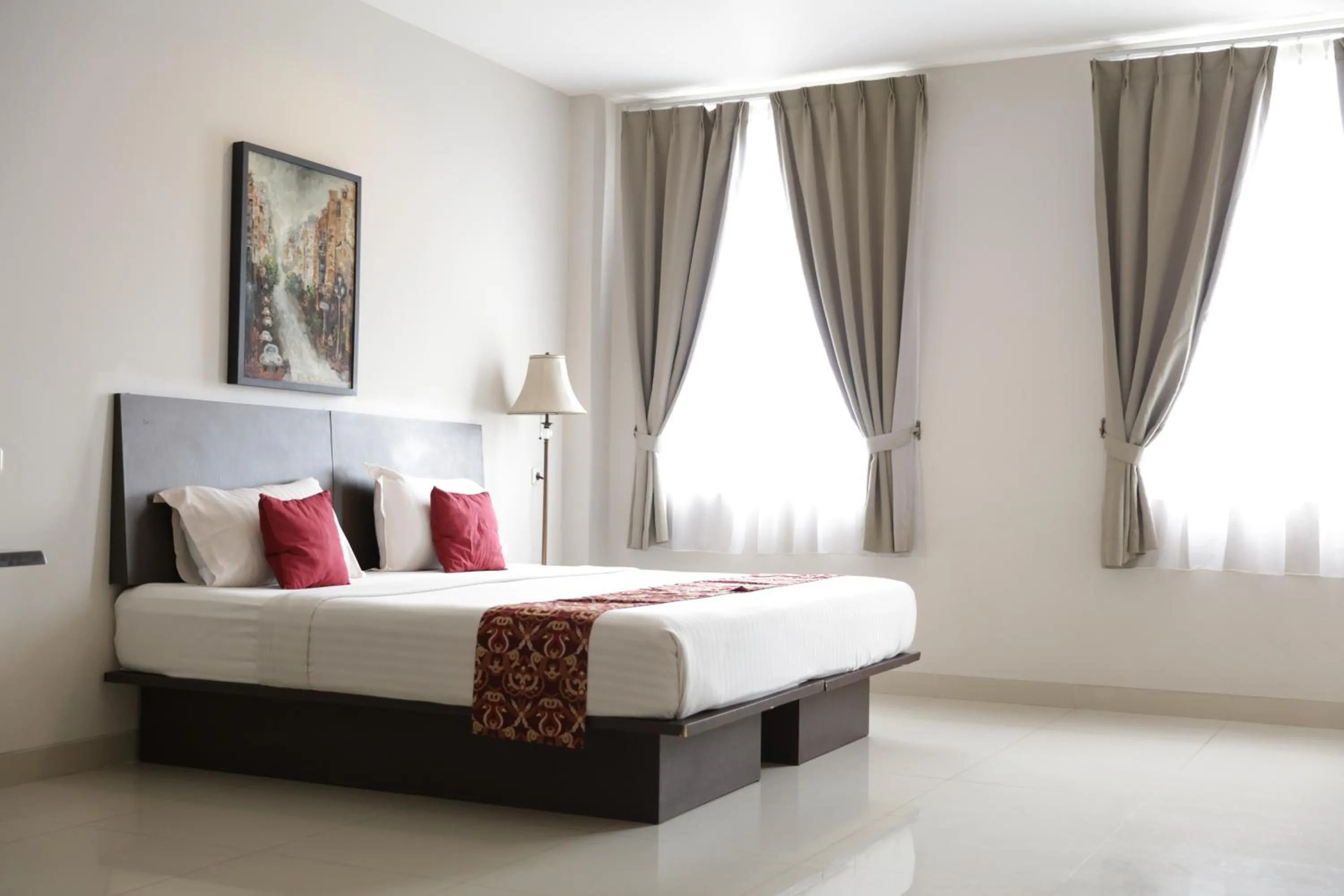 Bedroom, Bed in Bale Ocasa by Behomy