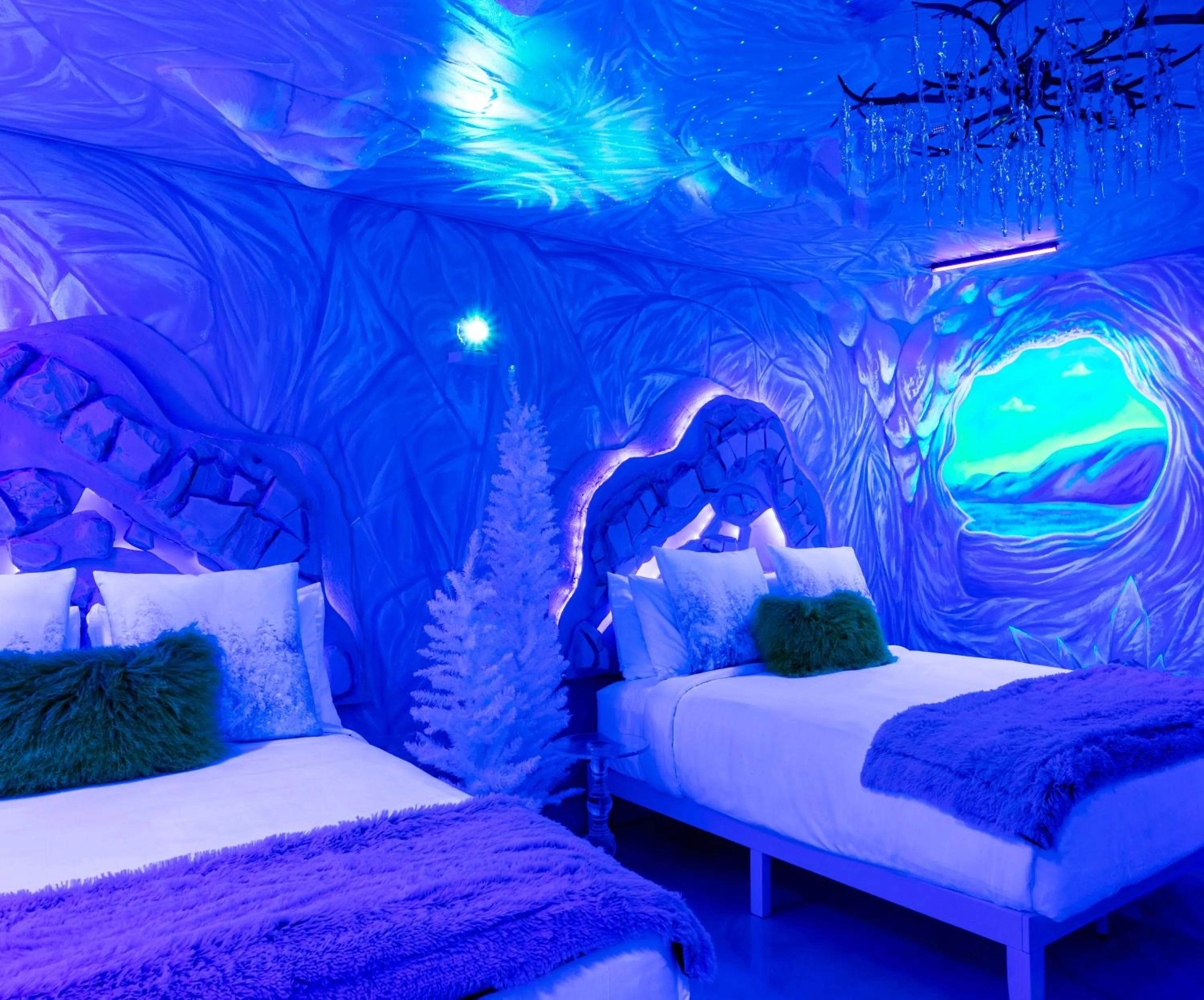 Bed in The Cove At Salem