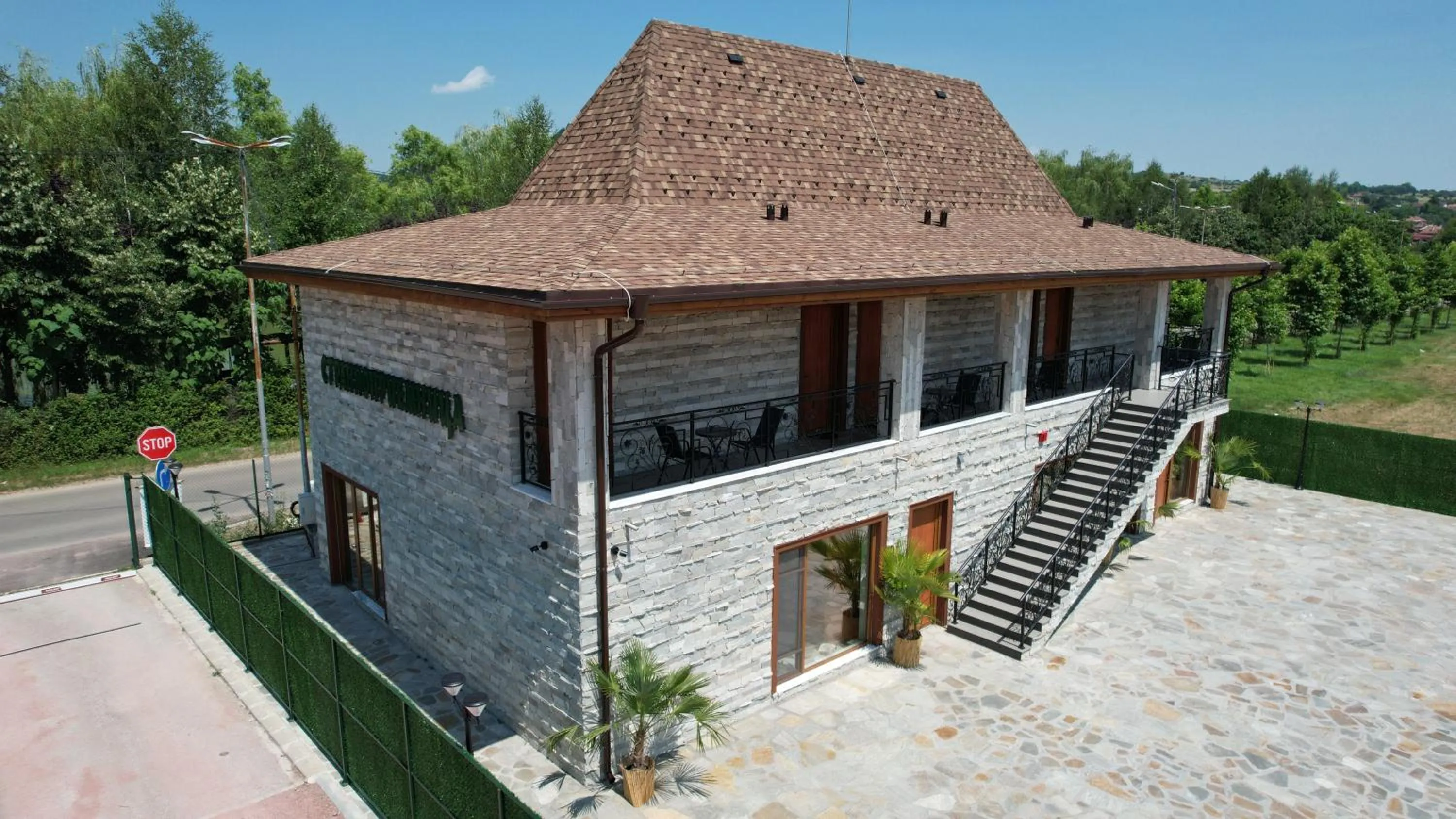 Property building in The Wind Mills Hydropark