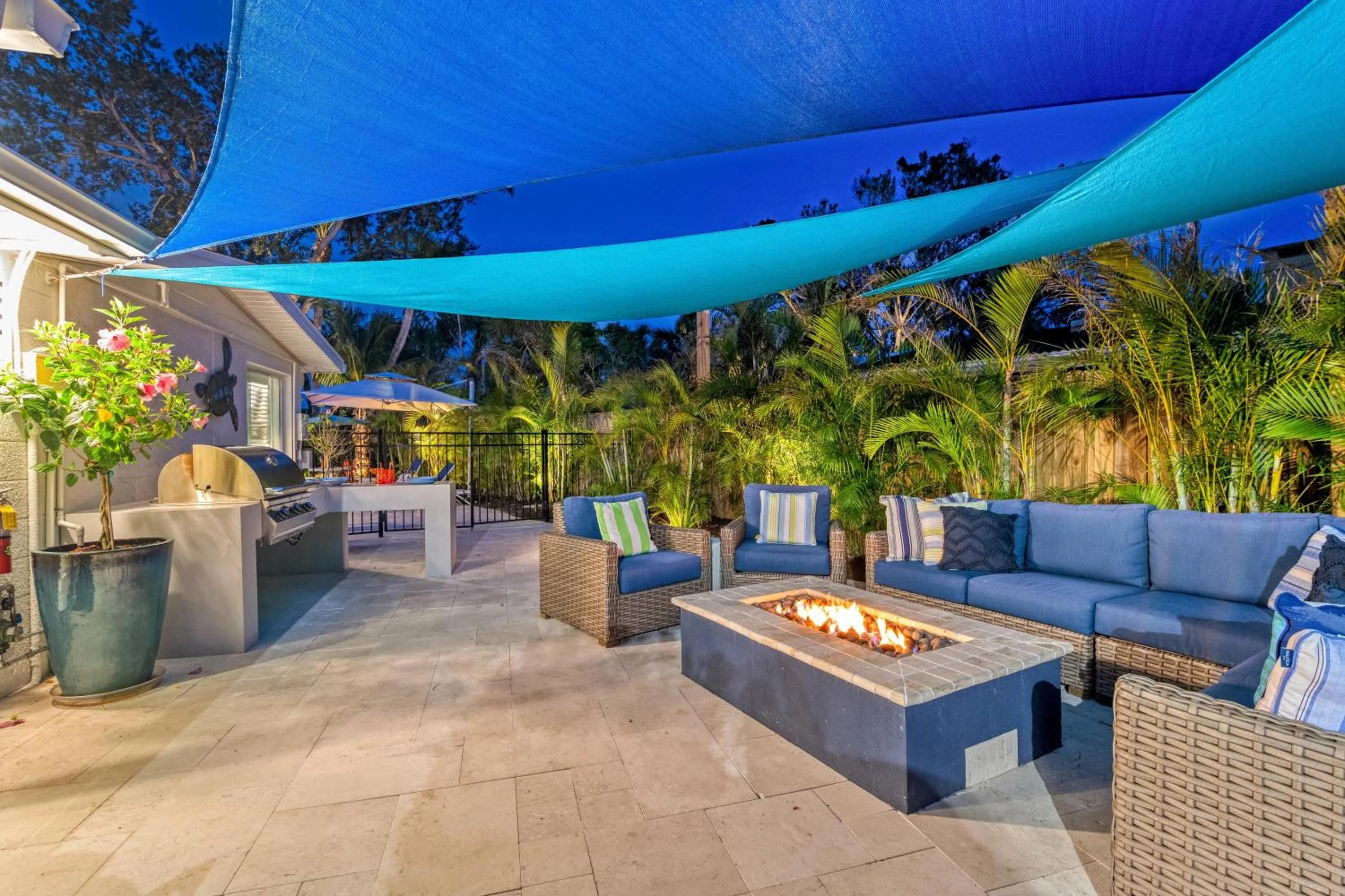 Beach Palm Villa - 5533