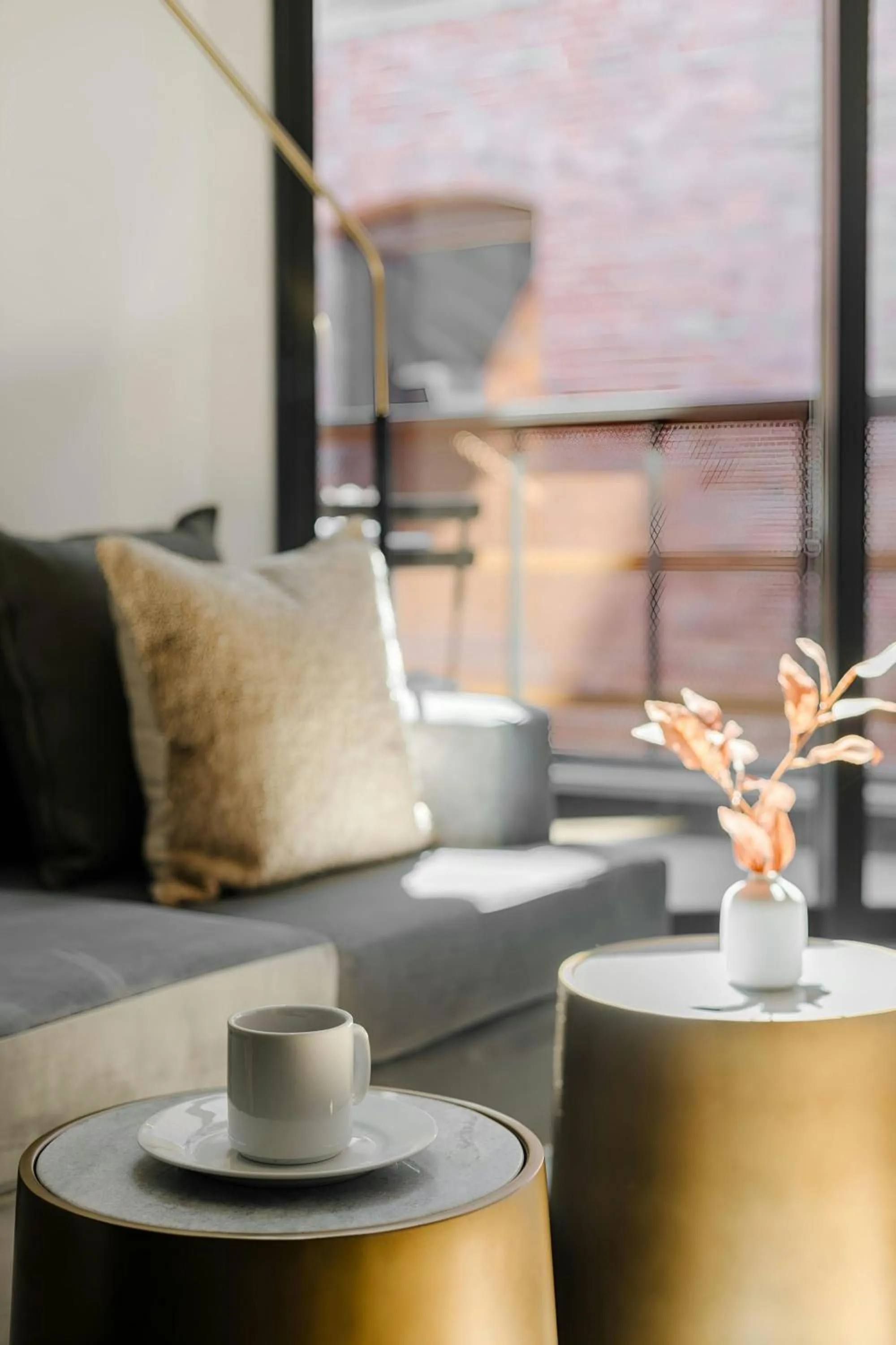 Living room in Sonder by Marriott Bonvoy RailSpur Apartments Pioneer Square