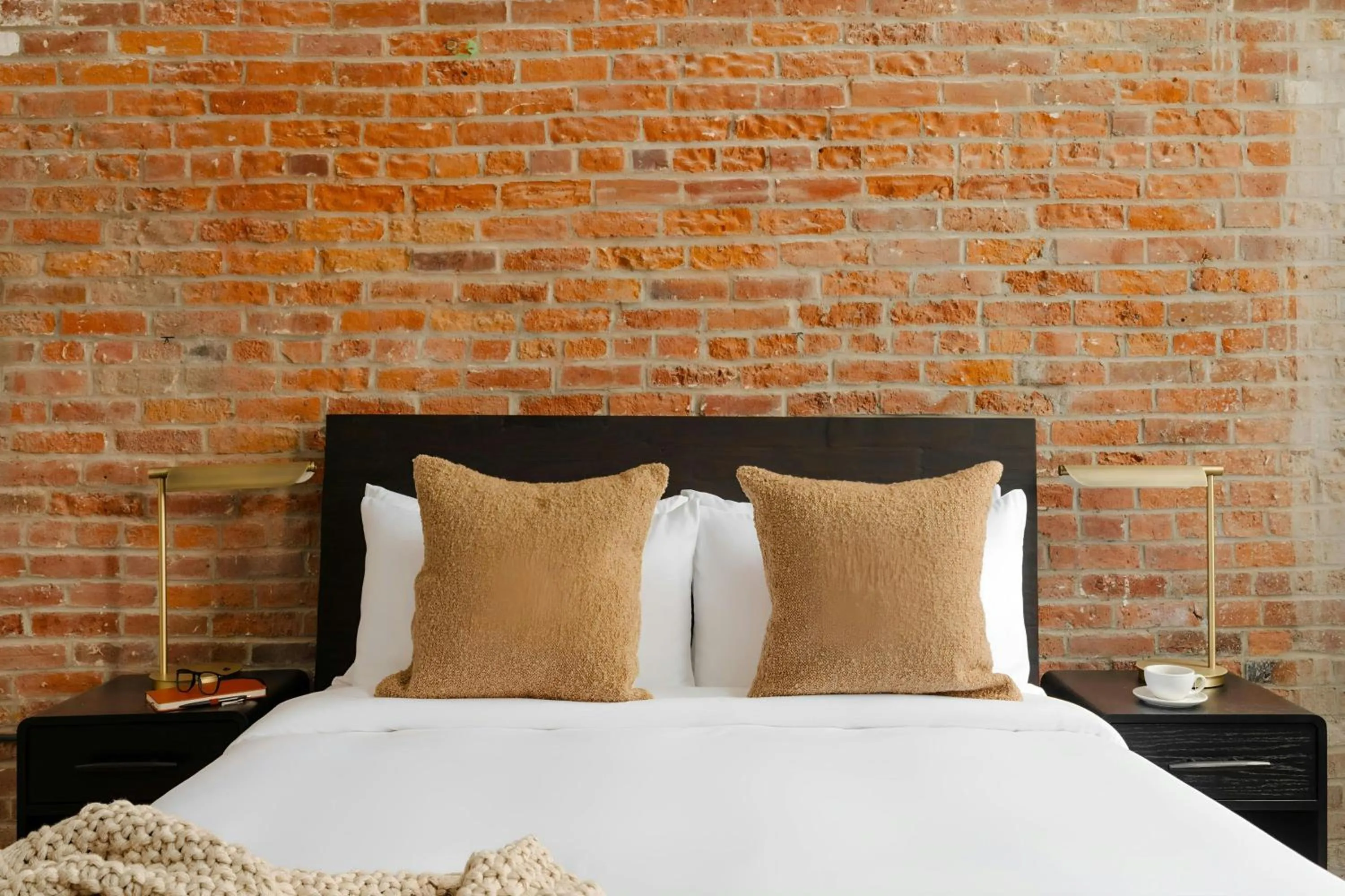 Bedroom, Bed in Sonder by Marriott Bonvoy RailSpur Apartments Pioneer Square