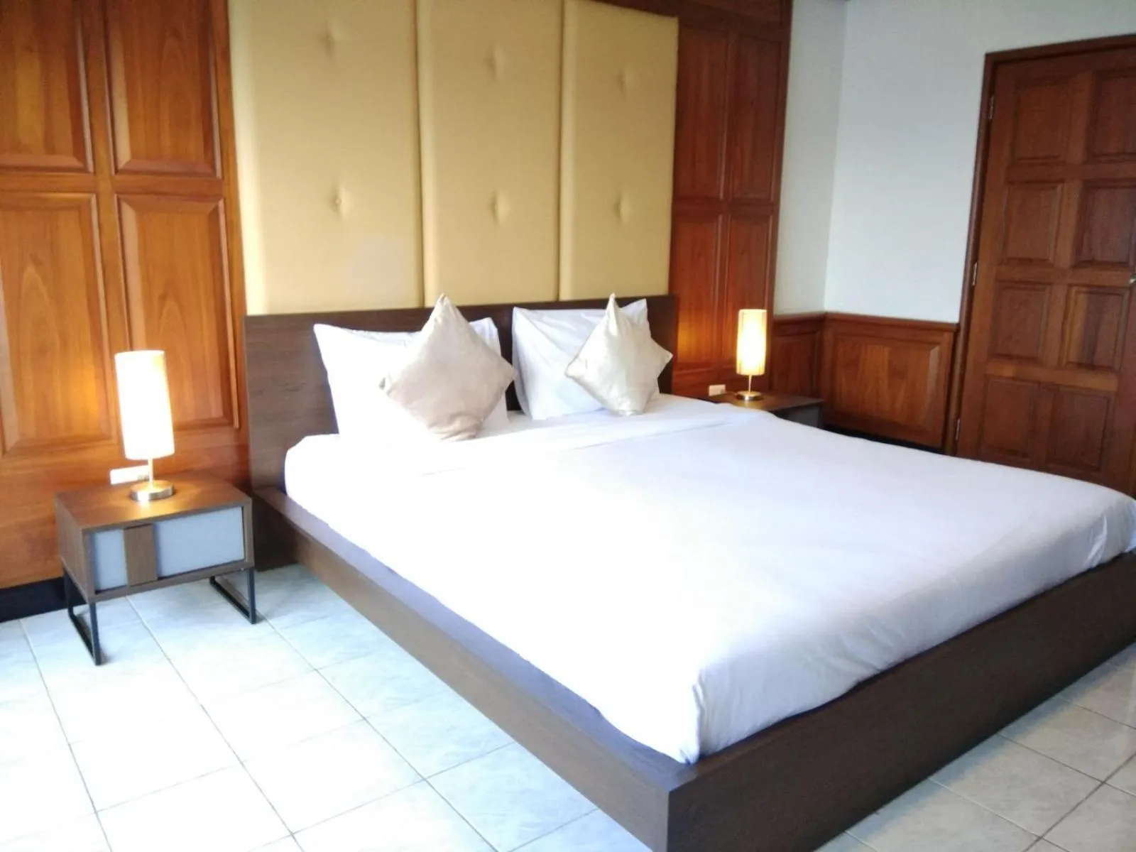 Bed in Patong Tower by United 21 Thailand