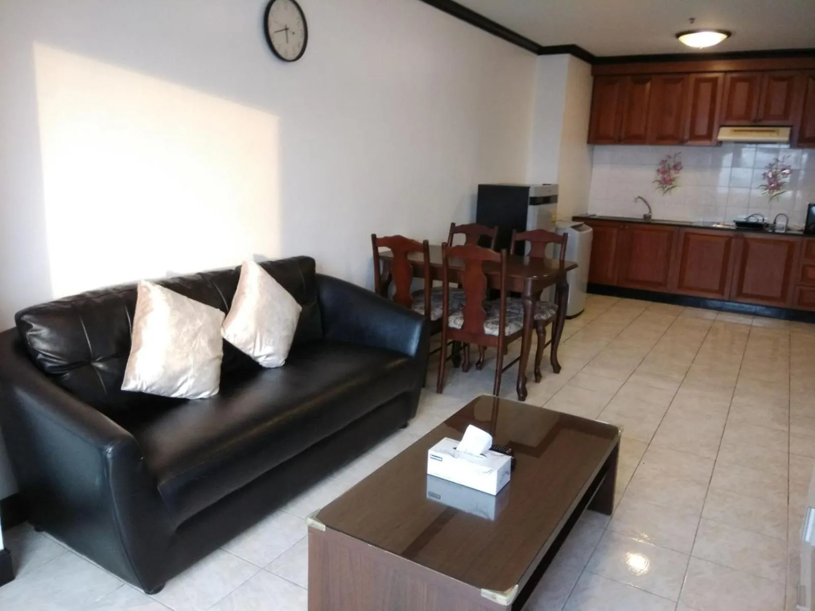 Living room in Patong Tower by United 21 Thailand