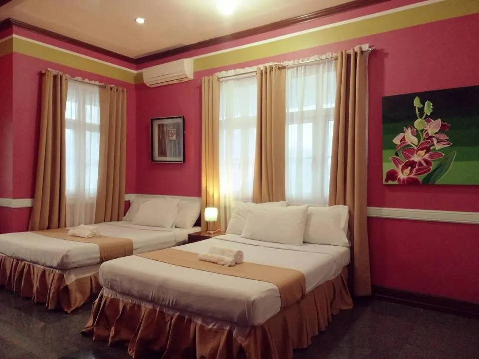 Bed in Villa Jhoana Resort