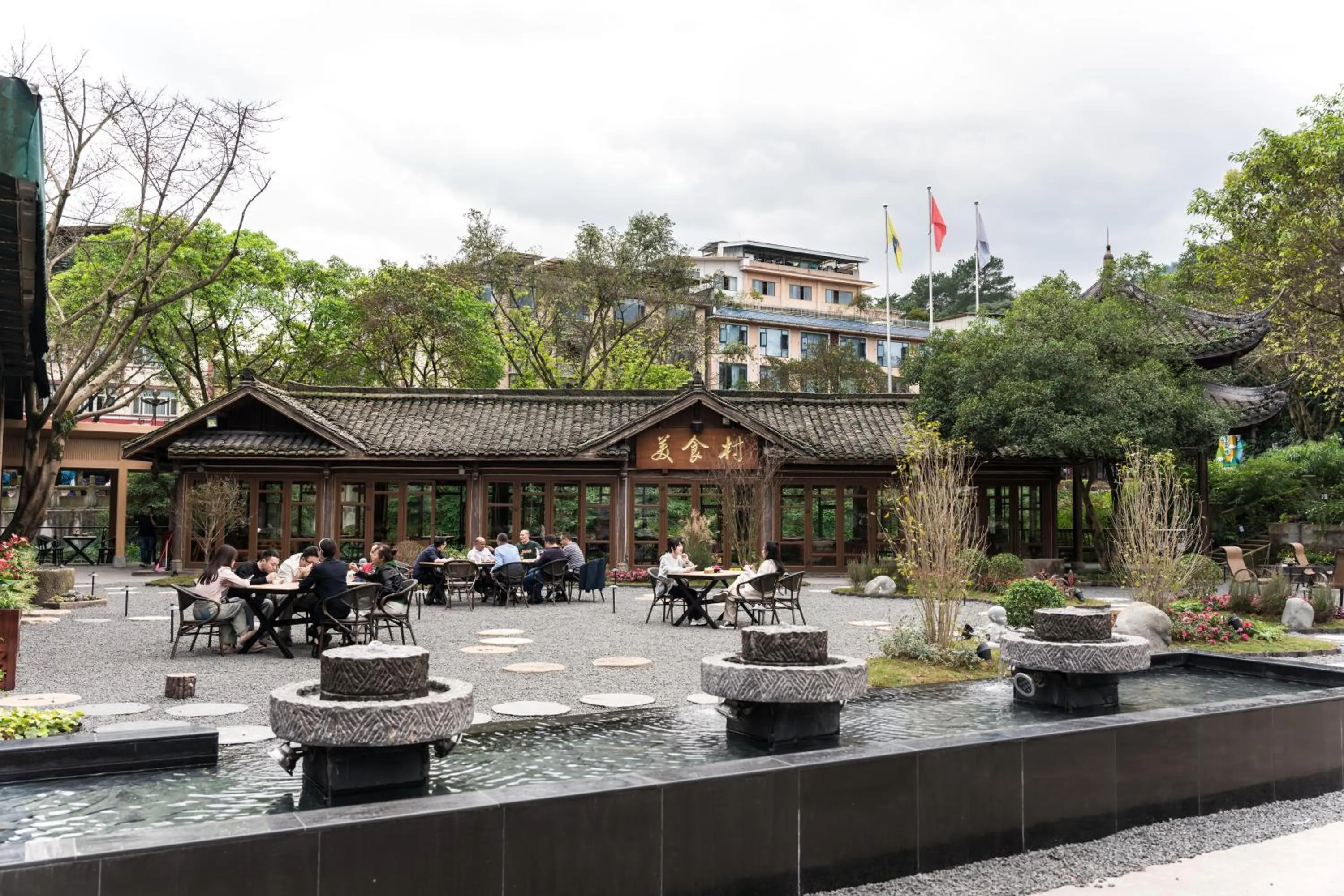 Restaurant/places to eat in E-mei Mountain Hotel