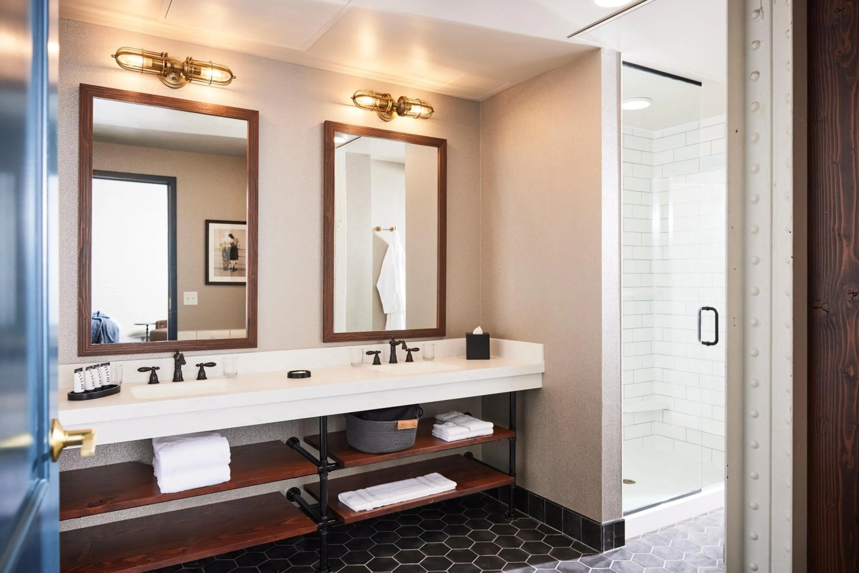 Bathroom in The Confluence Hotel