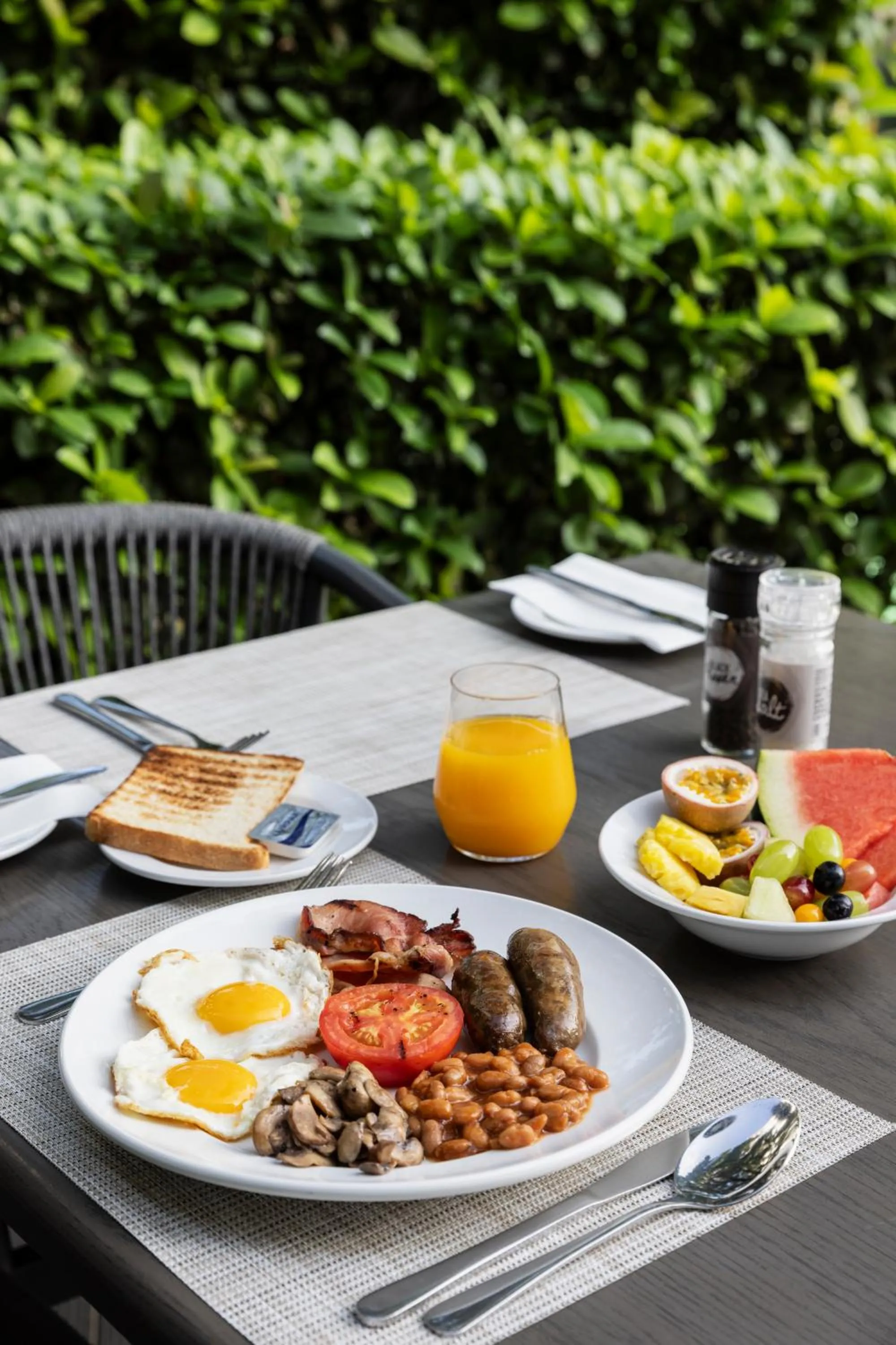 Breakfast in The Capital Empire