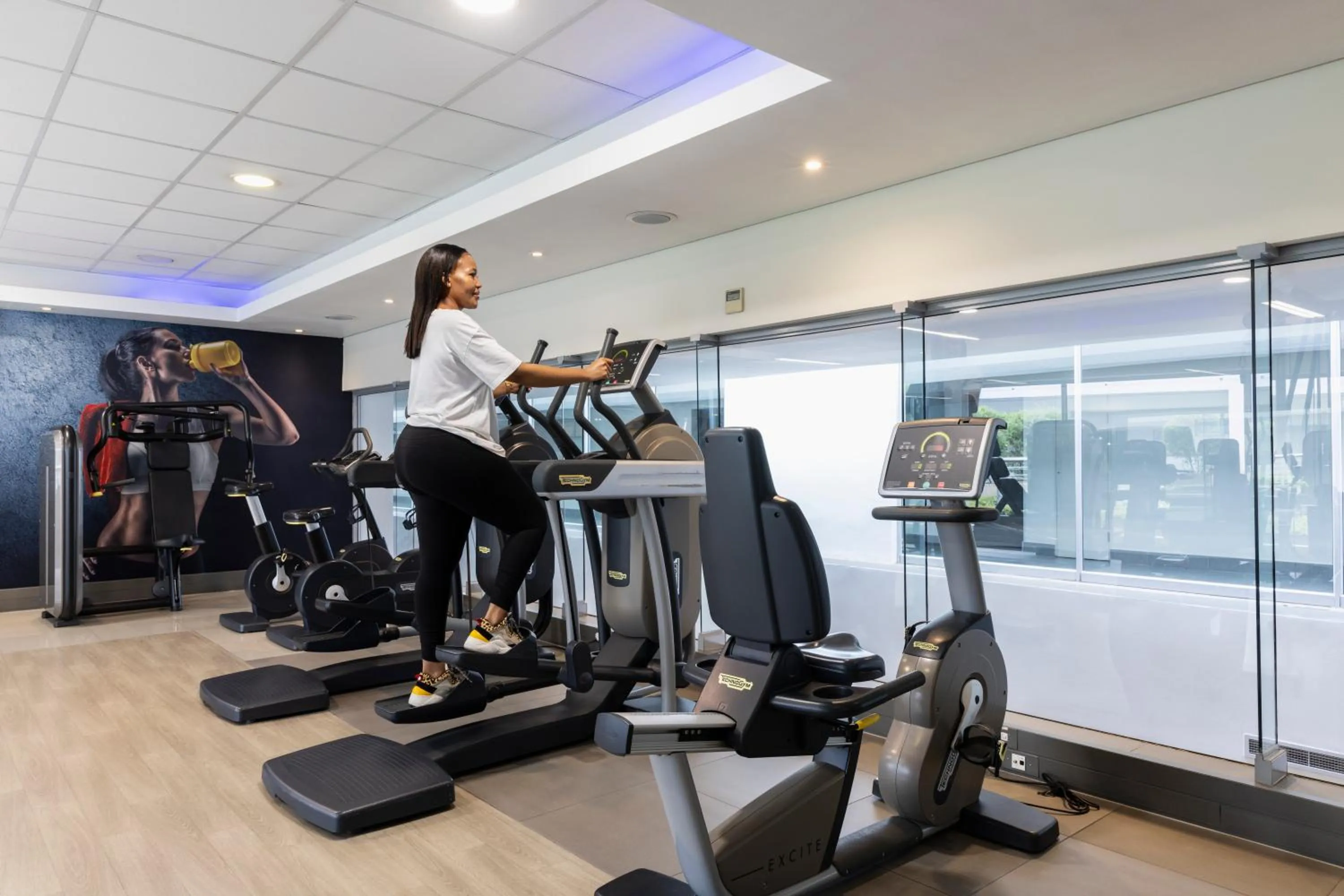 Fitness centre/facilities in The Capital Empire