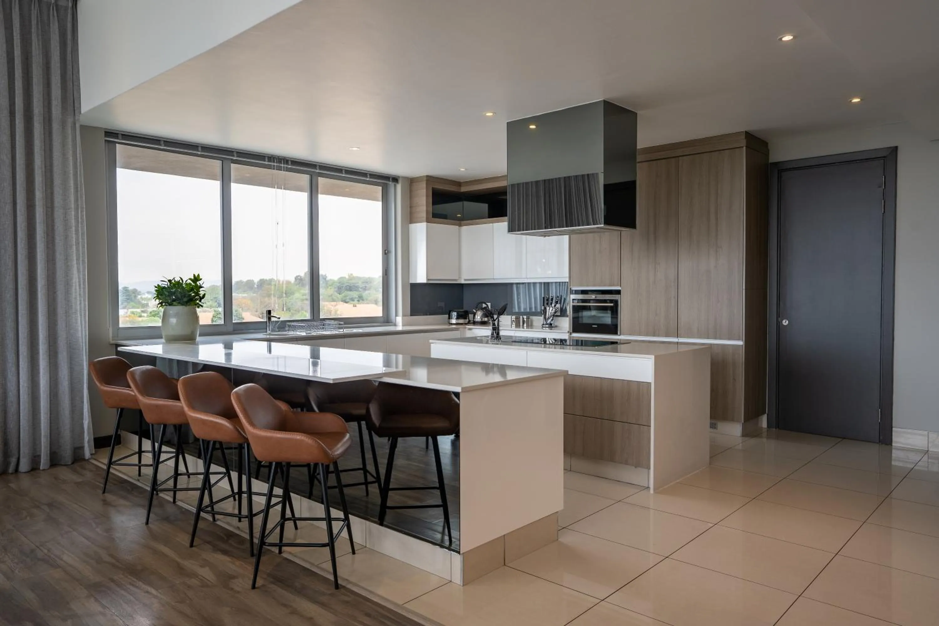 Kitchen or kitchenette in The Capital Empire